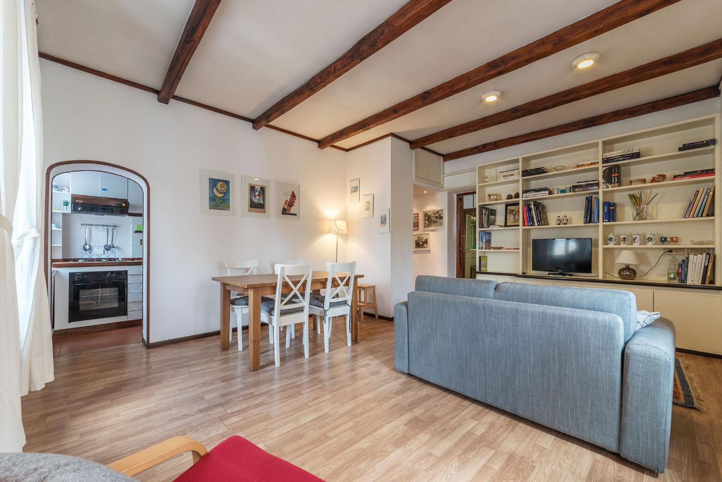 GuestHost - Colosseo Modern Apartment photo 5