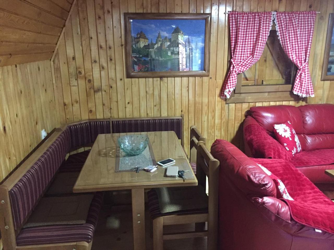 Golija Vikendica Česta Vrela view 5