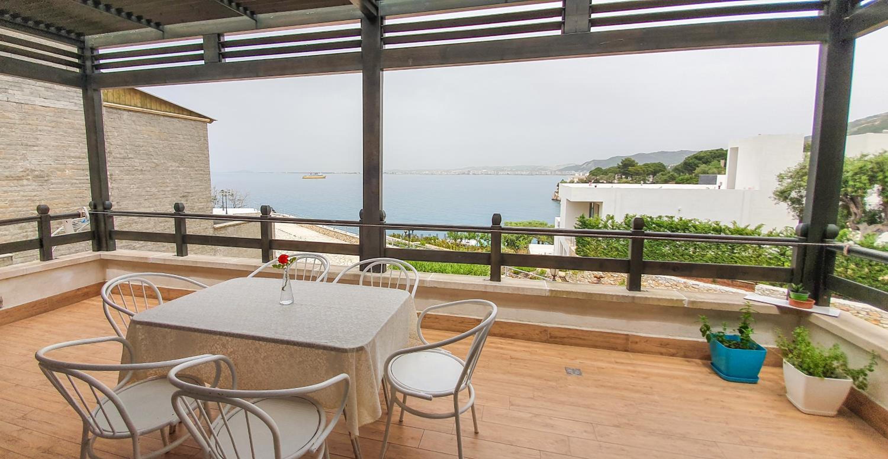 Aneta's Beach House