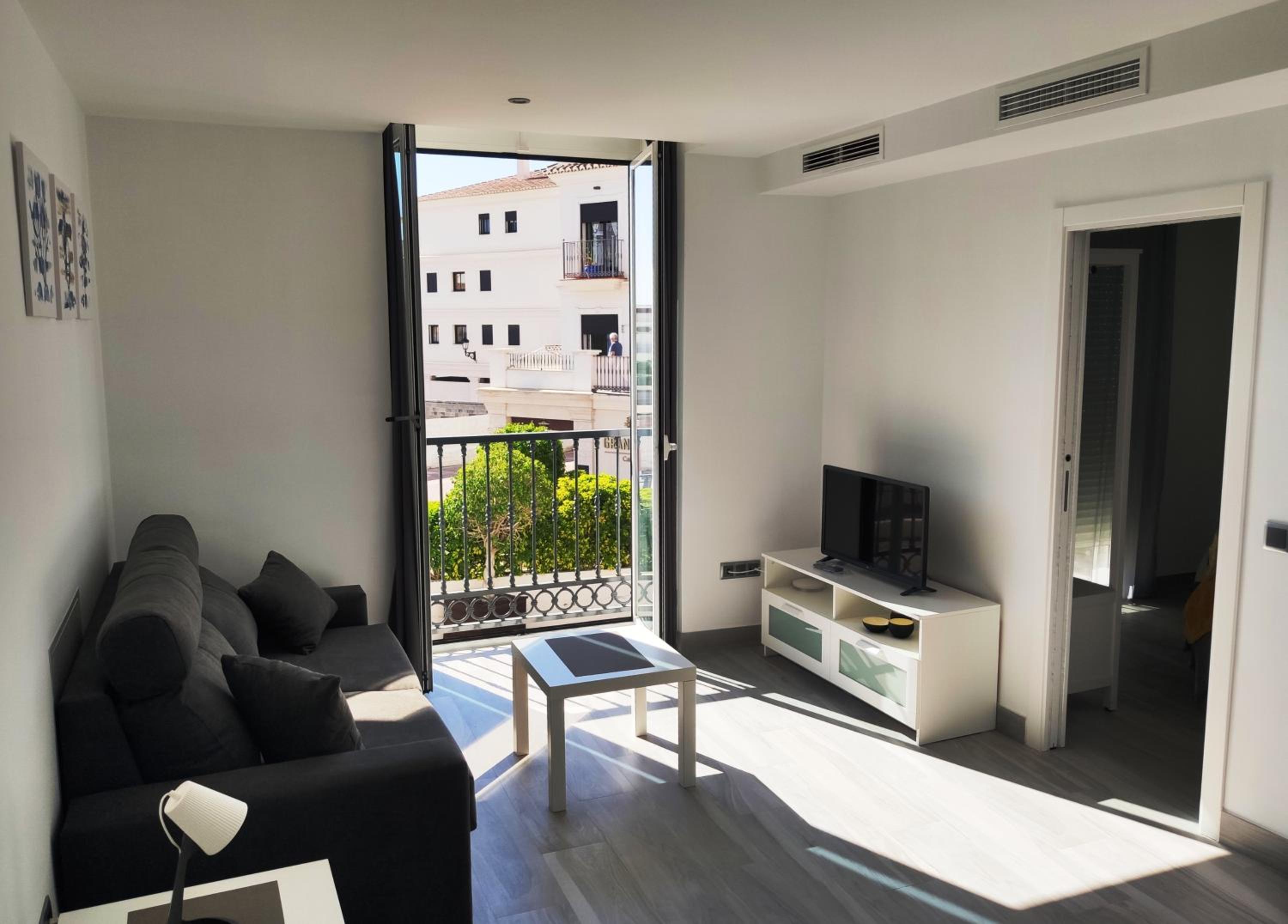 Apartamentos Gran Plaza De Nerja view 3