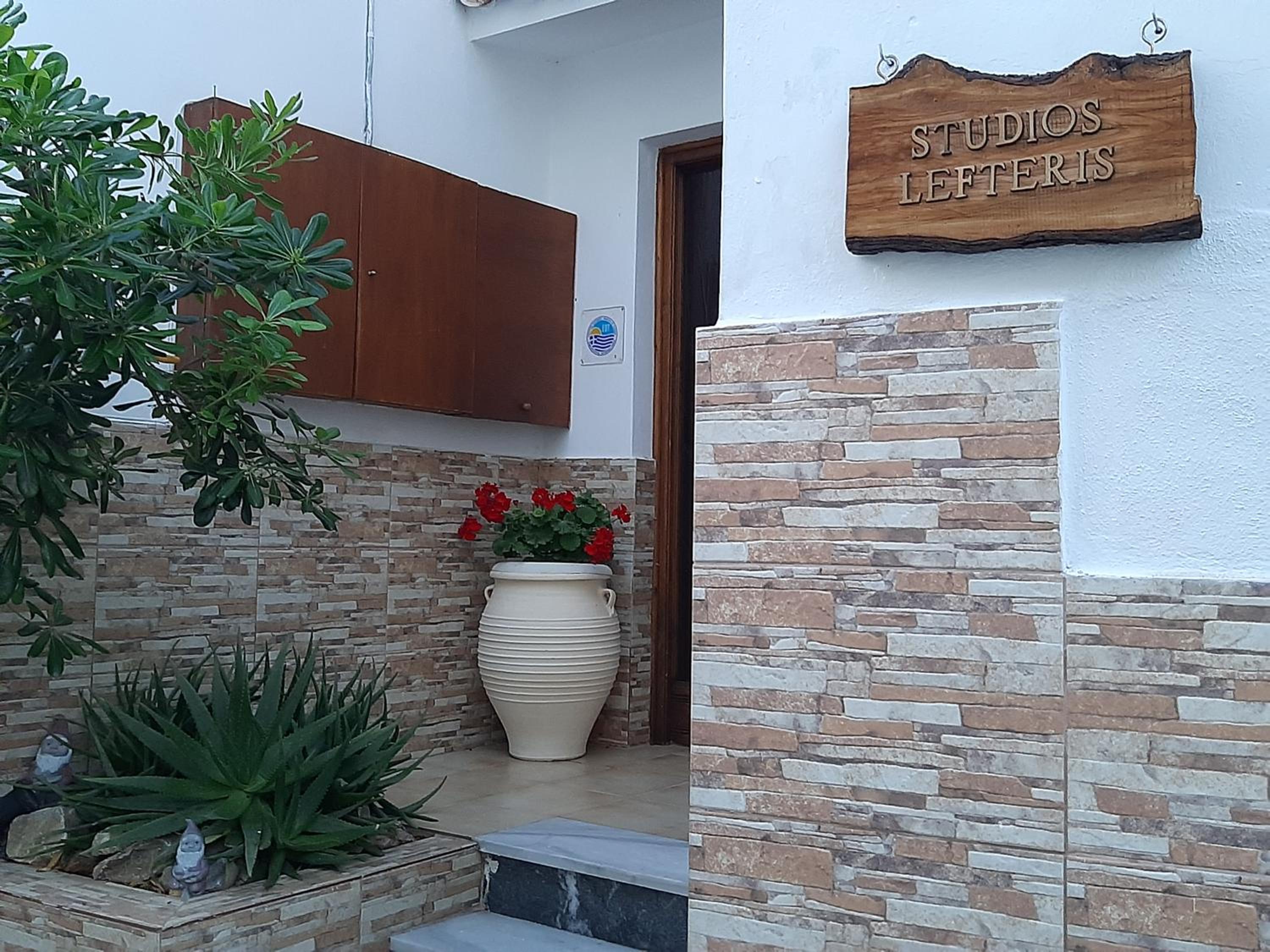 Photo 17
