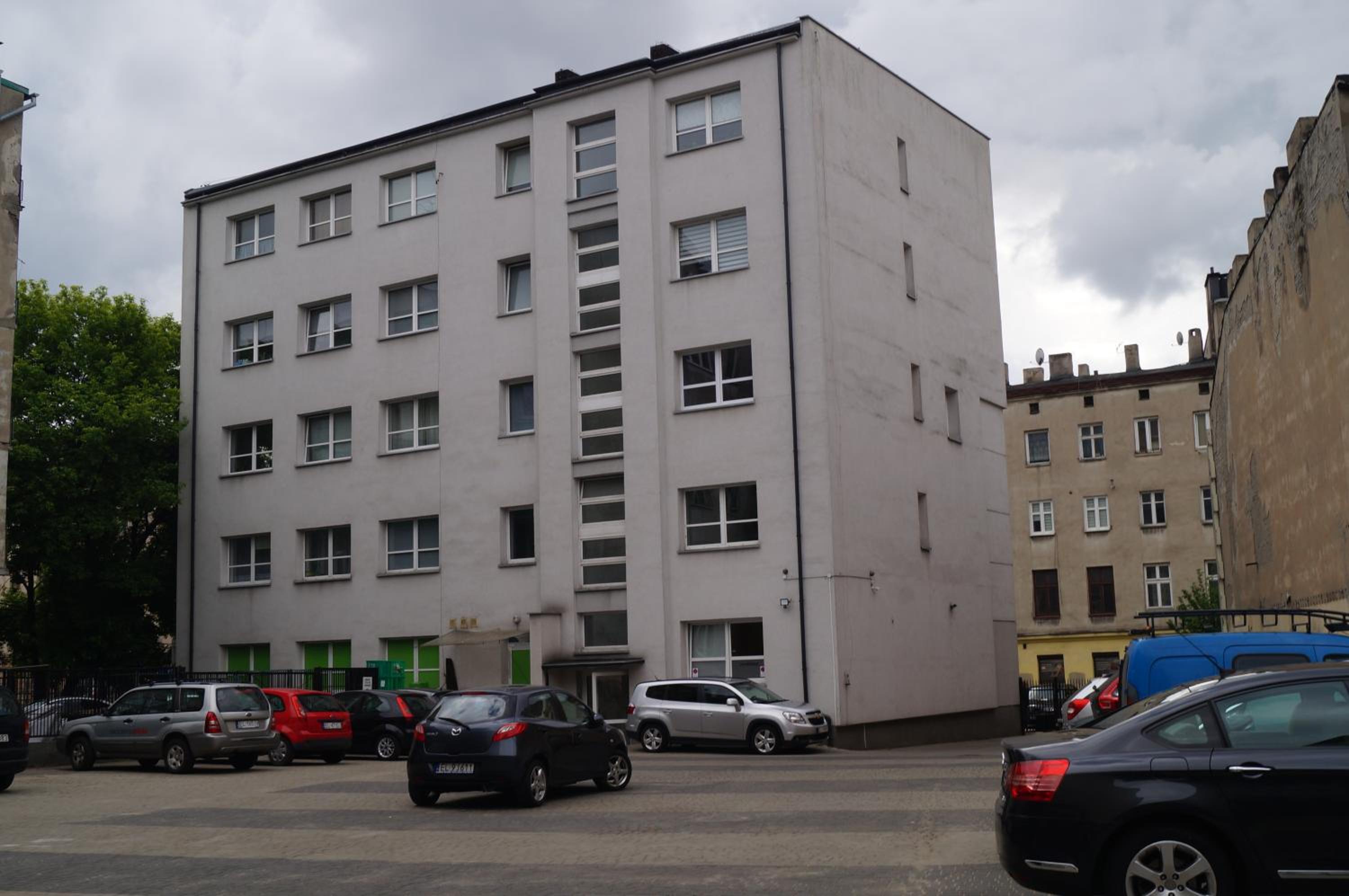 Red Apartament view 3