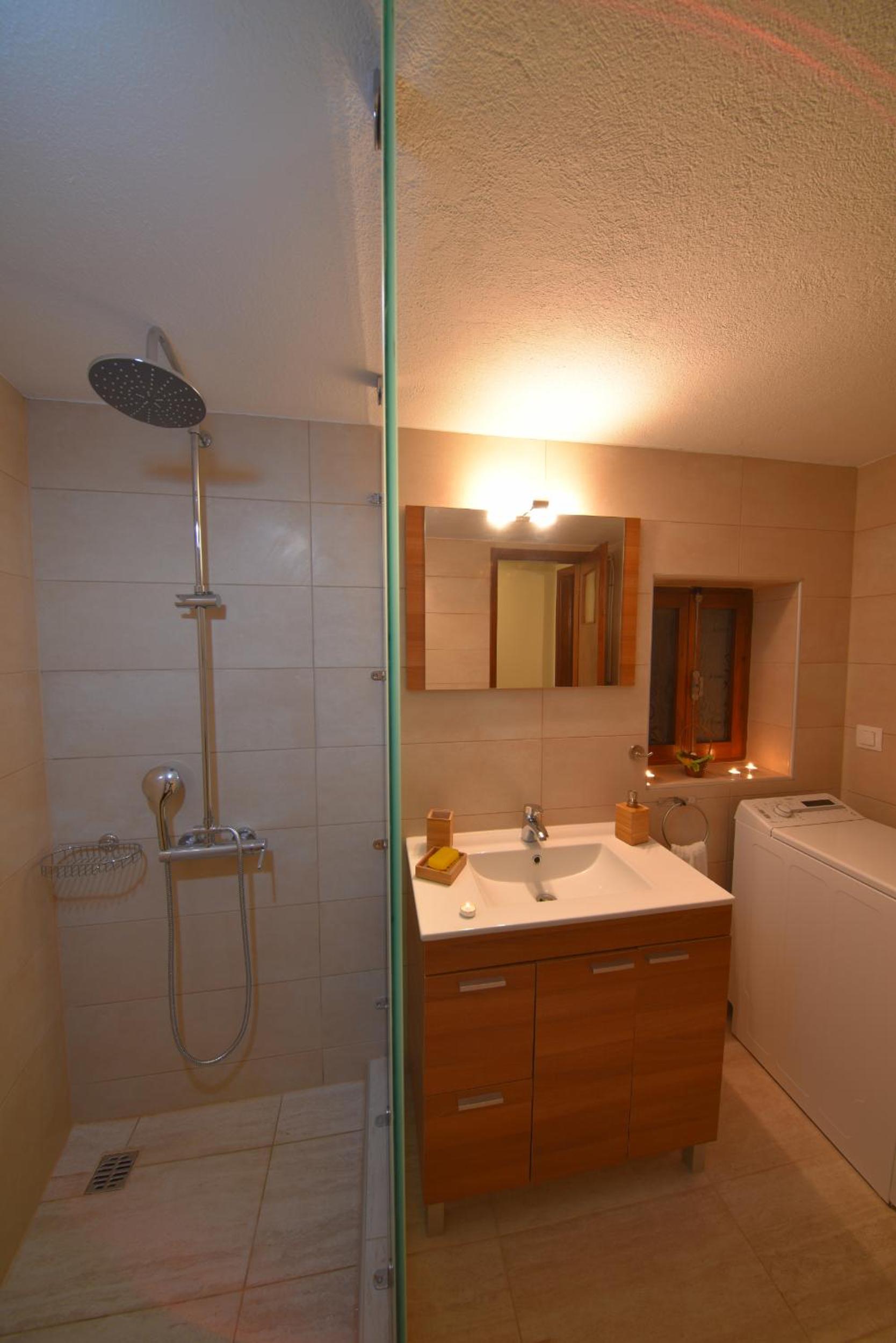 Photo 43