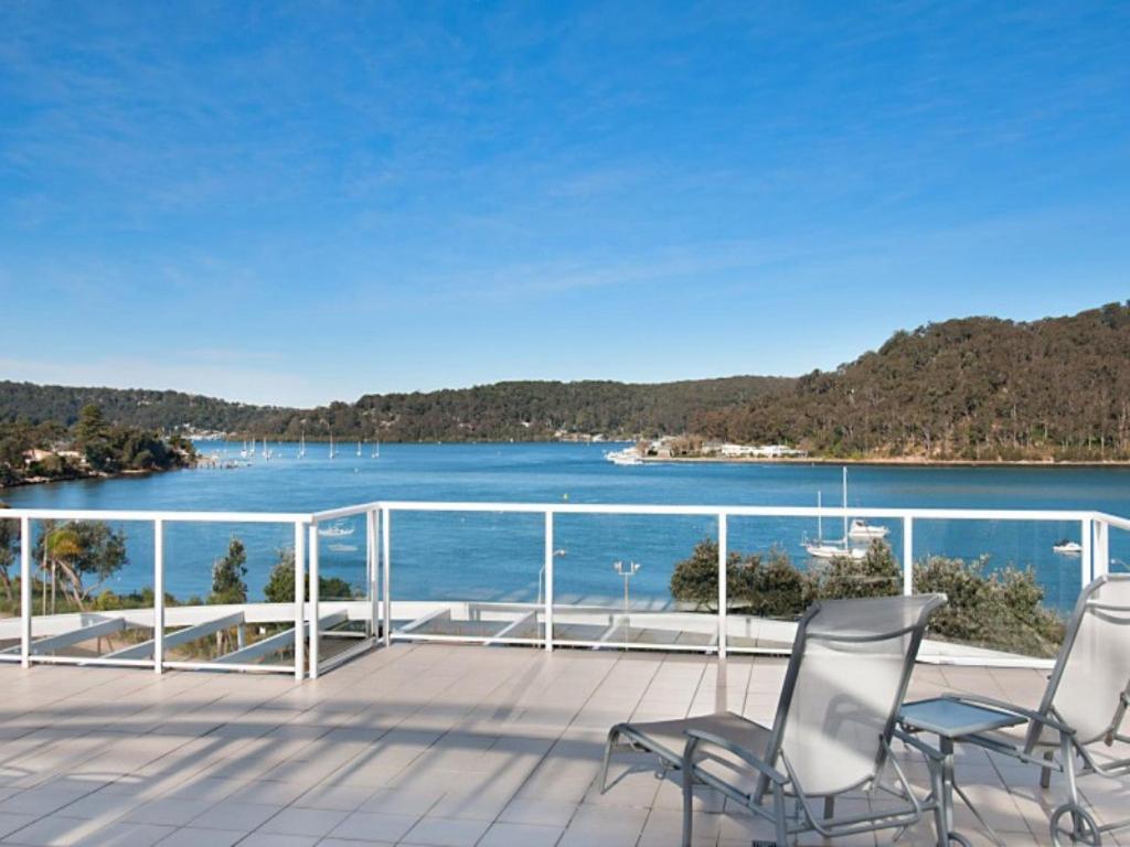 Bella Mare - 2 Bedroom Ocean View Terrace Apt