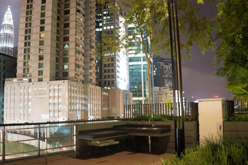KL Top Location Kid's Theme White Collar Apartment