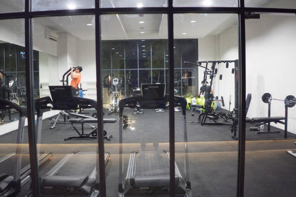 KL Top Location Kid's Theme White Collar Apartment