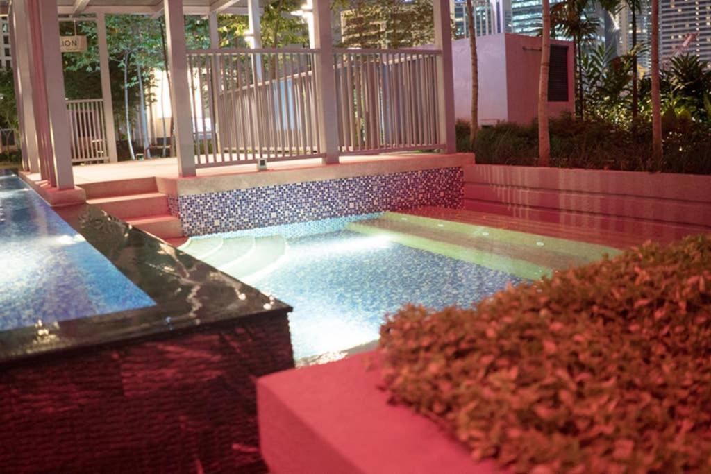 KL Top Location Kid's Theme White Collar Apartment