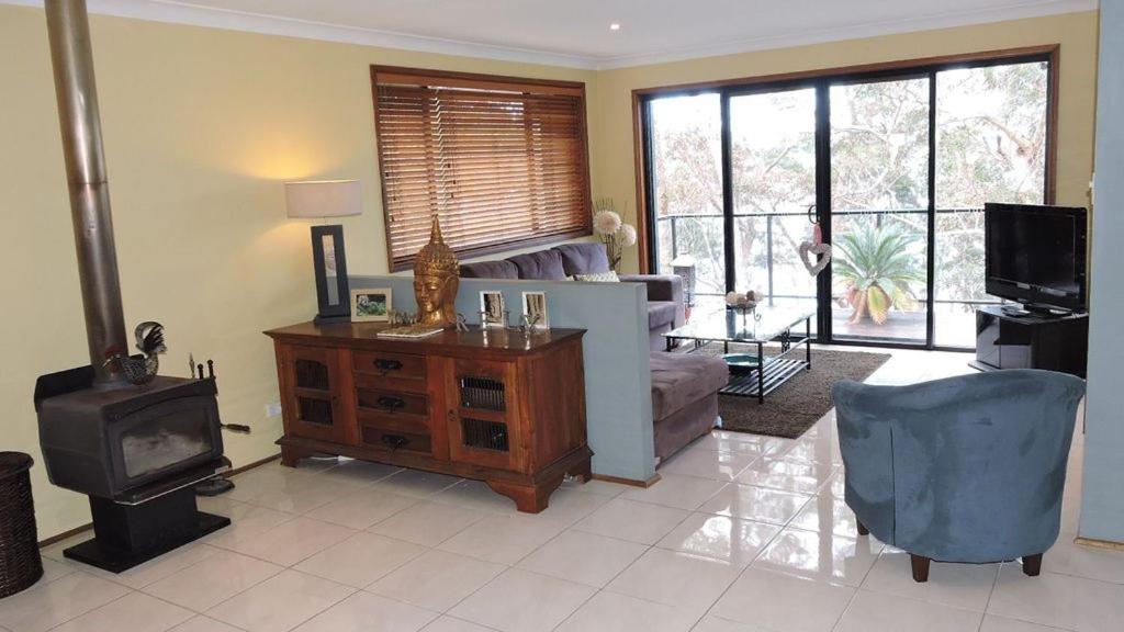 Waterfront Jervis Bay Escape Cooinda