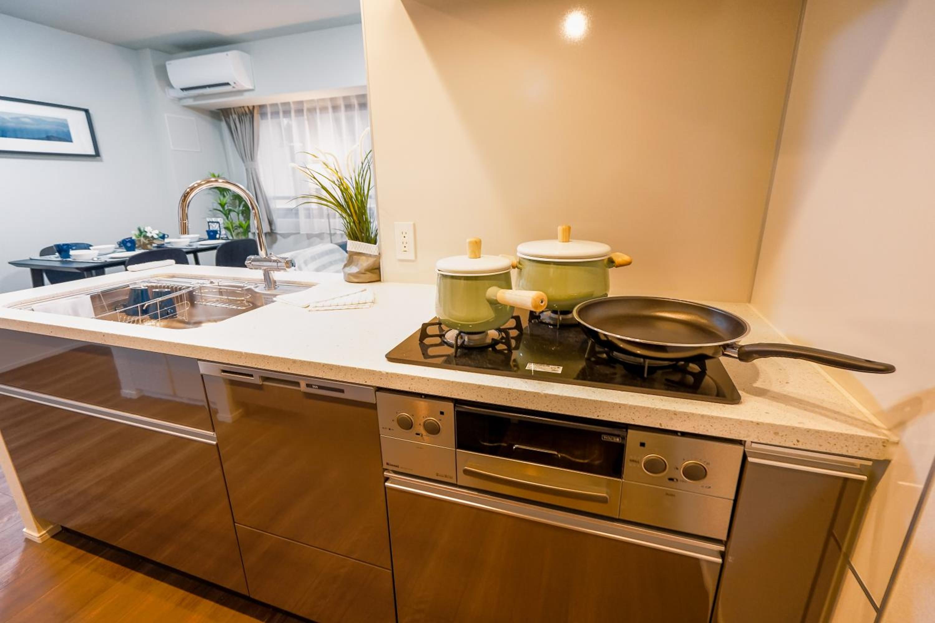 HIZ HOTEL Ginza