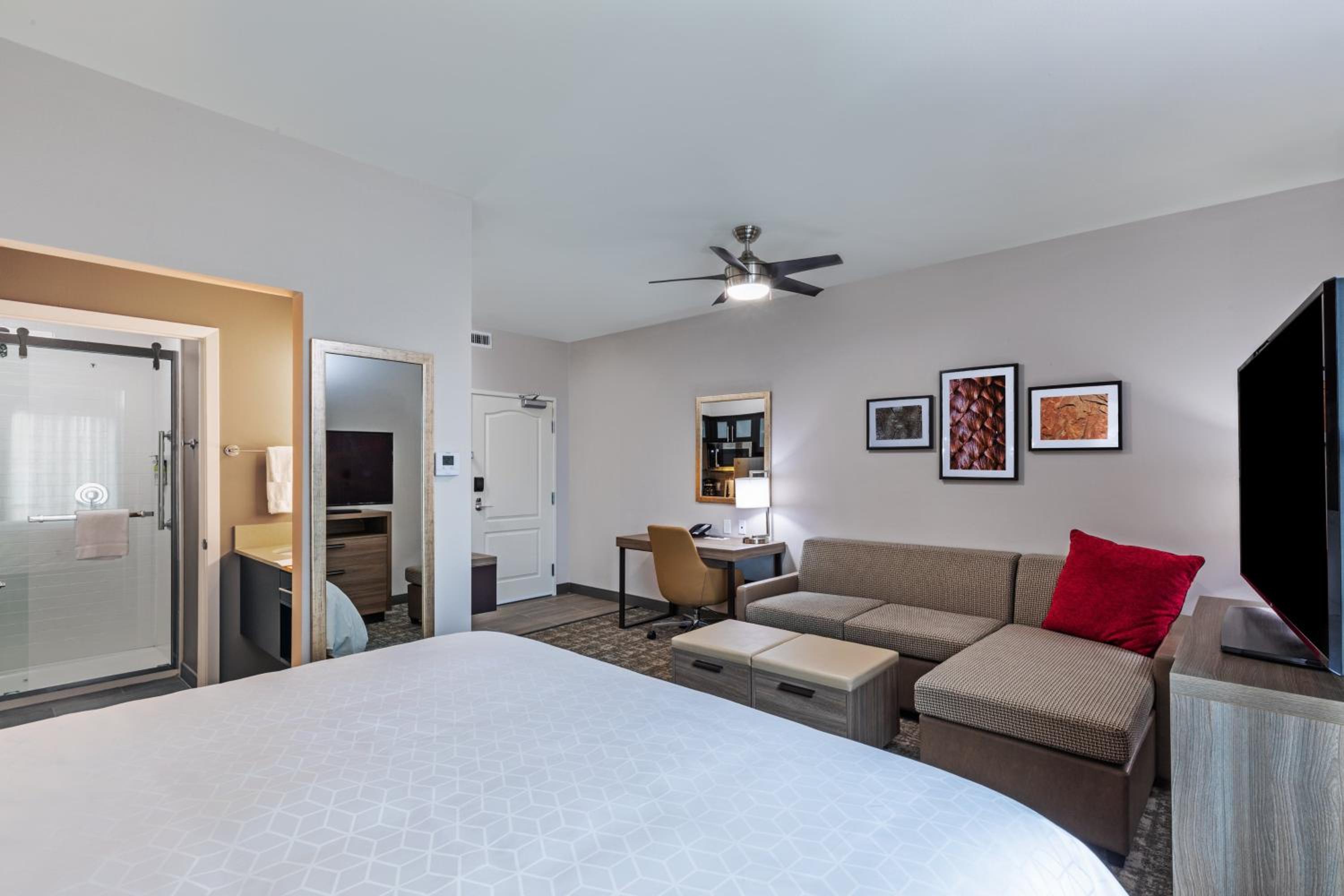 Staybridge Suites - Houston IAH Airport East, an IHG Hotel - Property Image 35