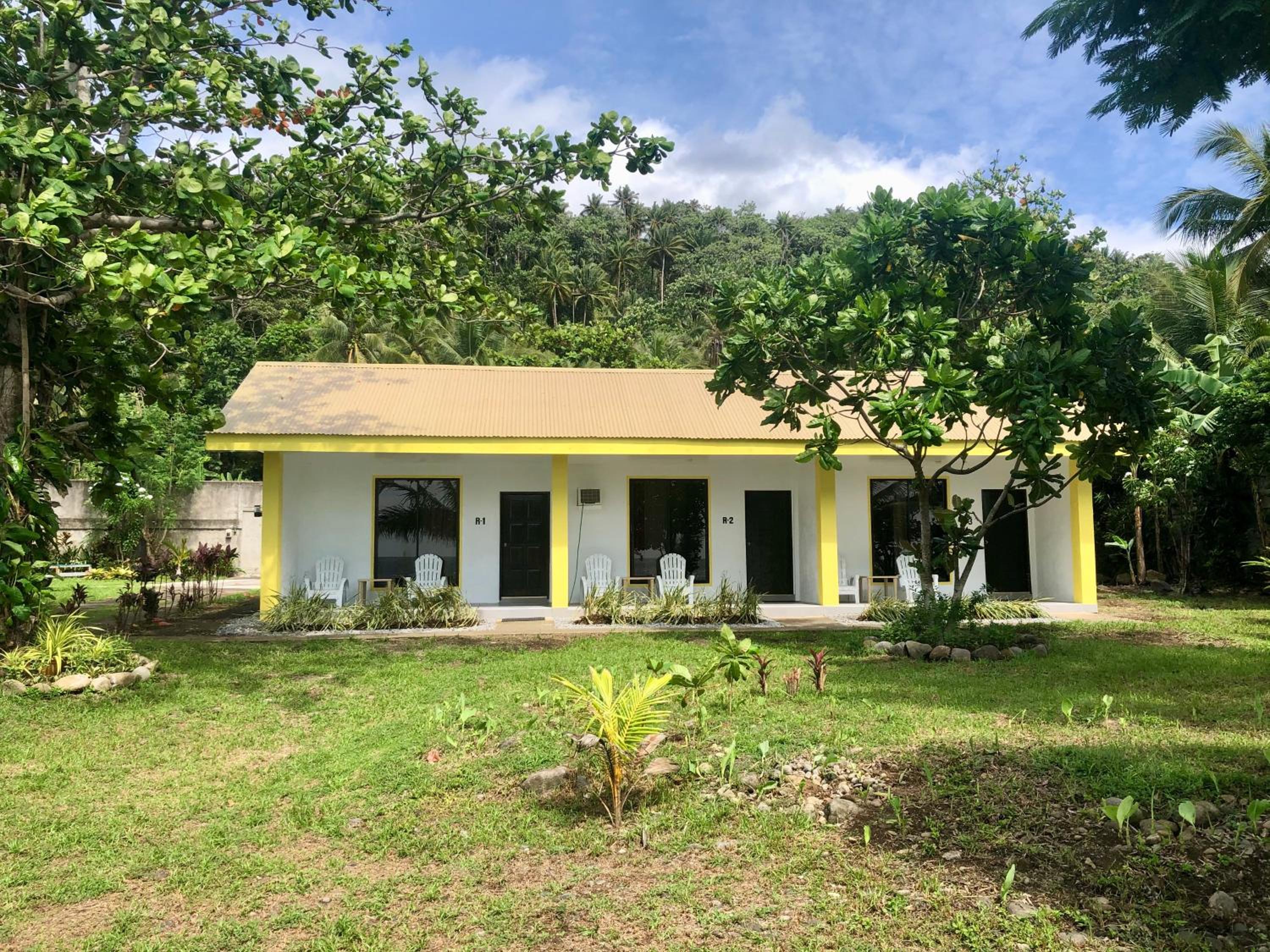 Pintuyan Dive Resort