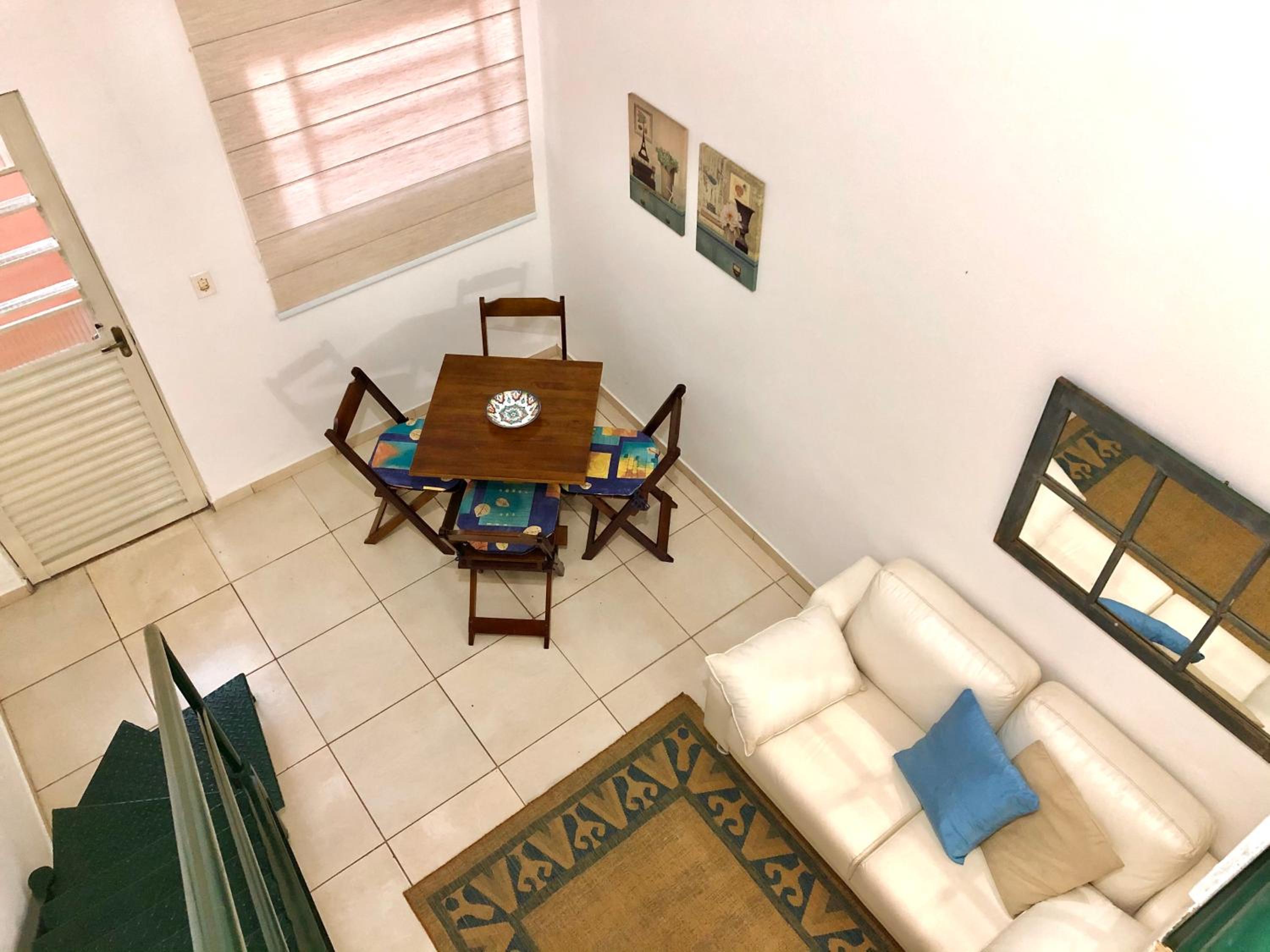 Casa com ótima localização