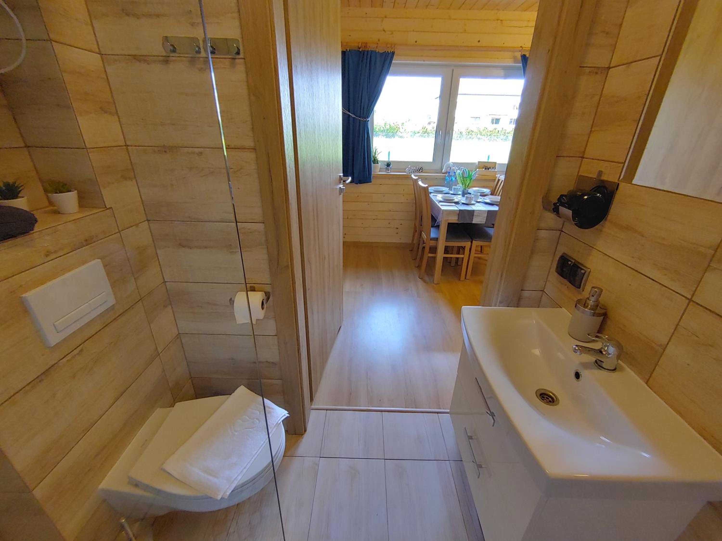 Apartamenty przy Jeziorze Żywieckim z widokiem na Skrzyczne
