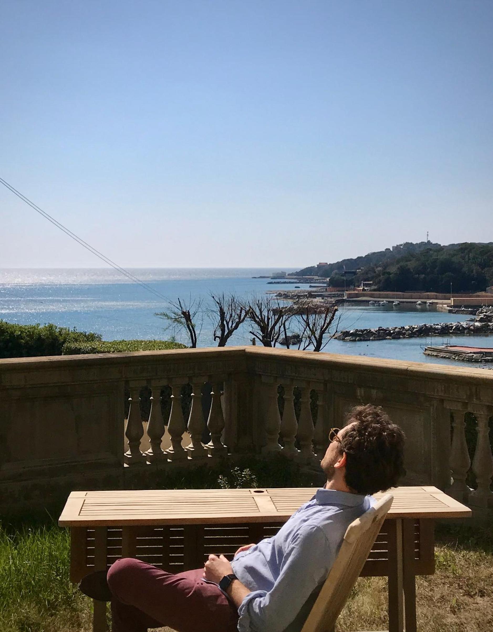 Appartamenti fronte mare view 2
