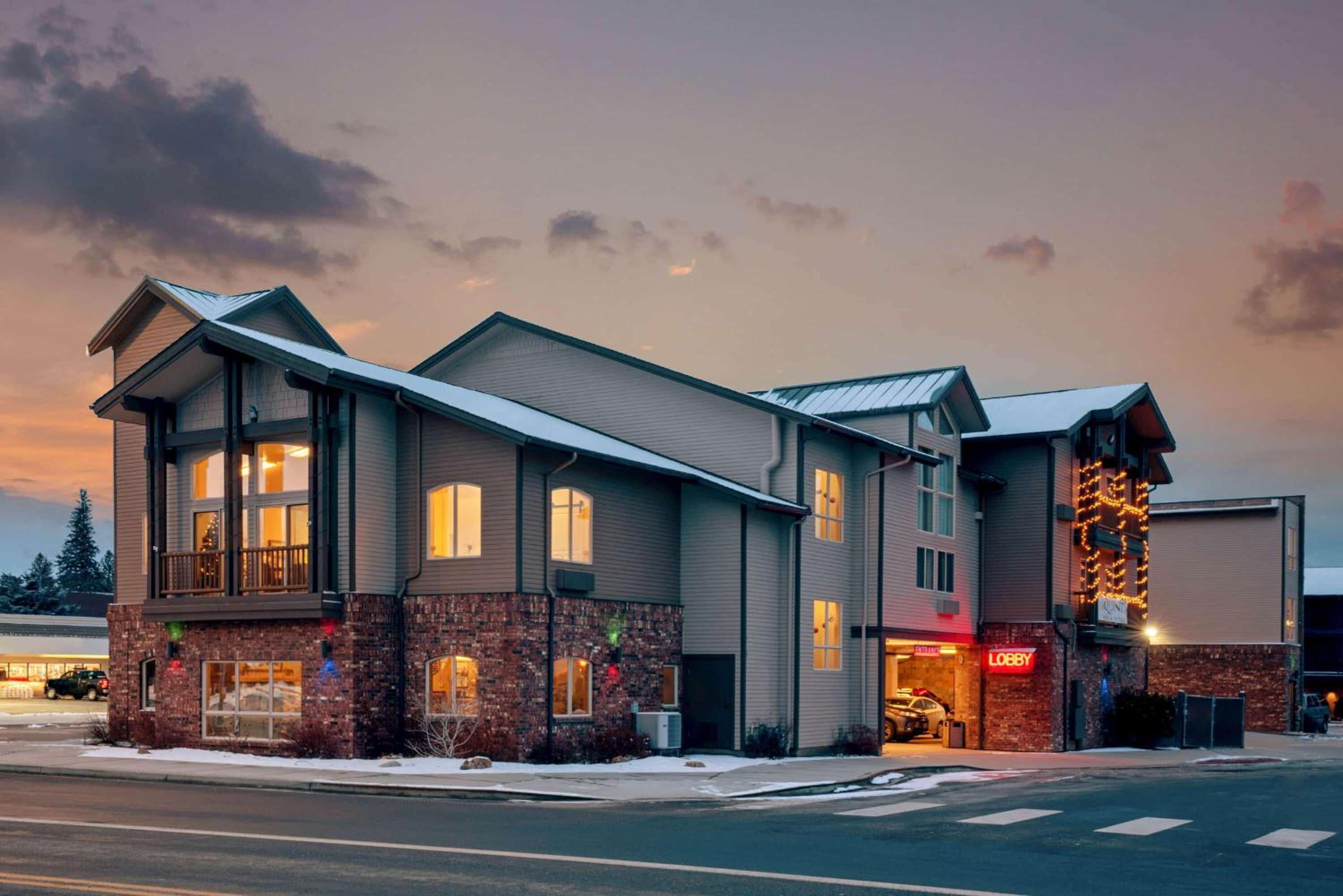 Sandpoint Vacations - Cedar Street Hotel  Suites - Property Image 64