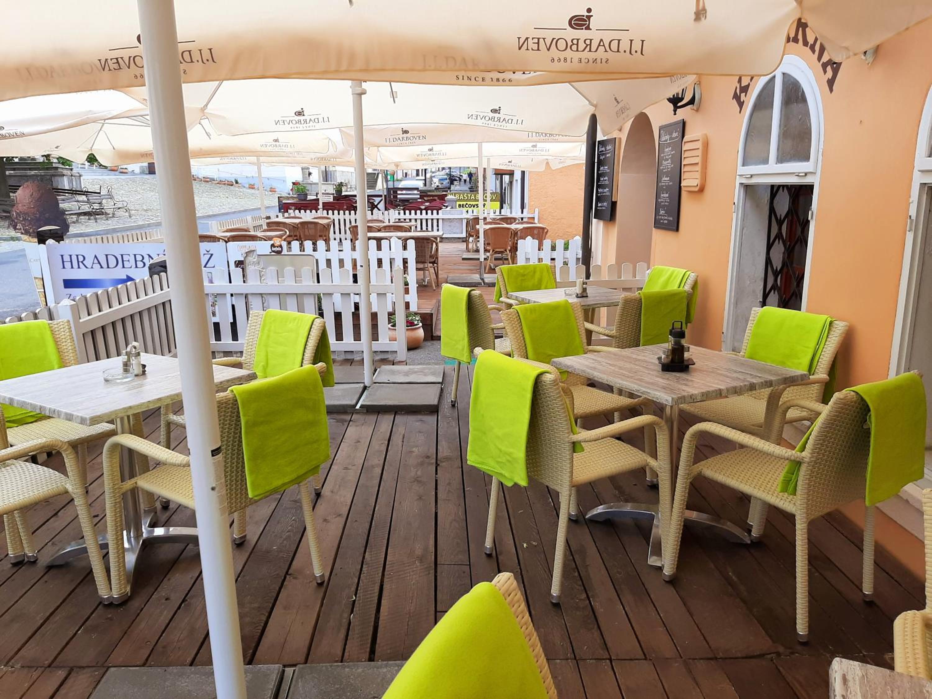 Penzion - Restaurant U Zámku