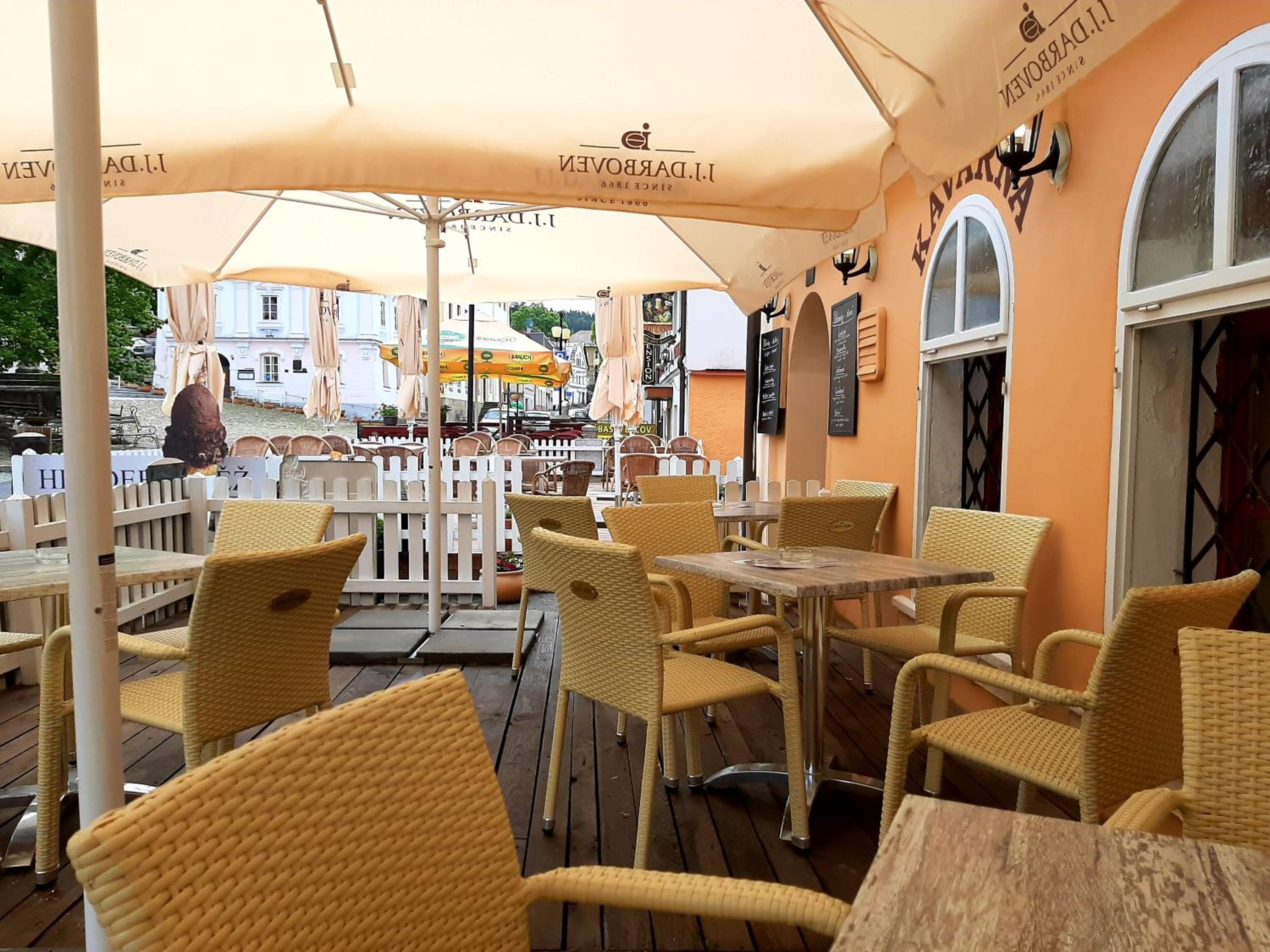 Penzion - Restaurant U Zámku