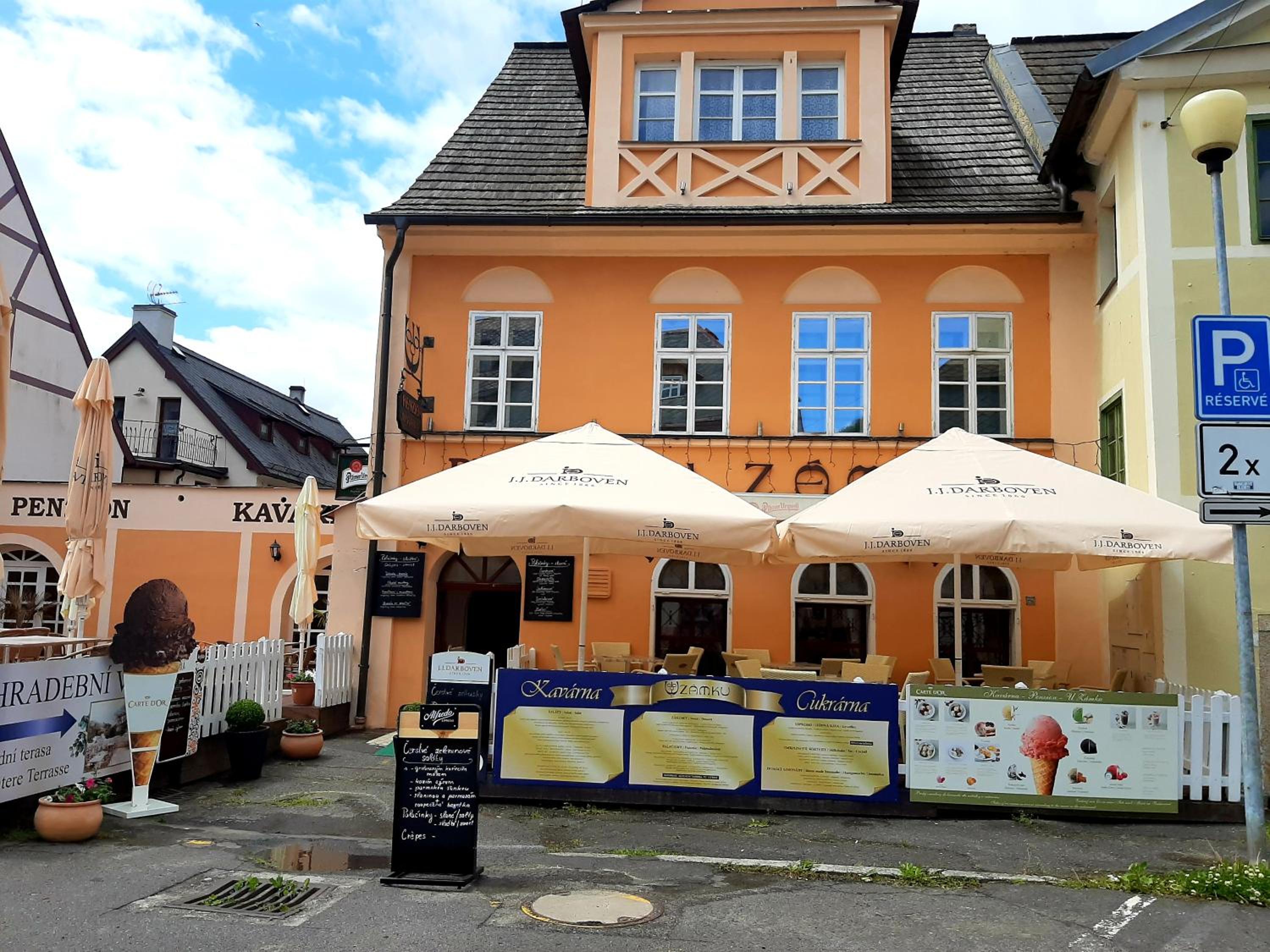 Penzion - Restaurant U Zámku