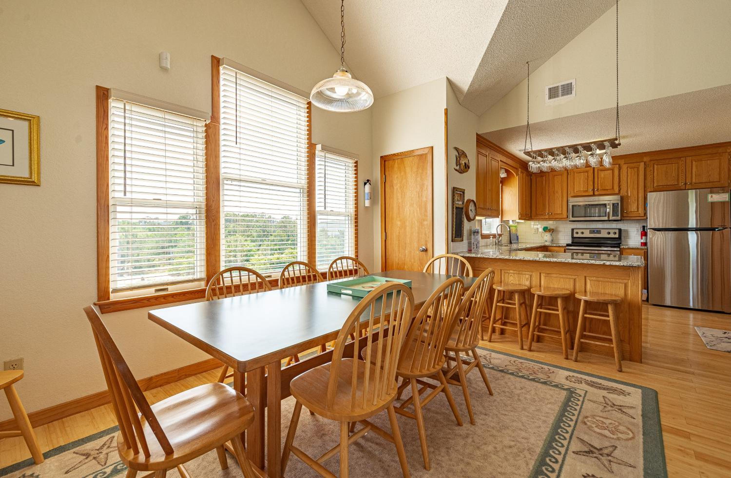 Windhaven - Corolla, Whalehead, Beach 400 Yds, Pool, Hot Tub, Tiki Bar, Pets OK, Flex Stays