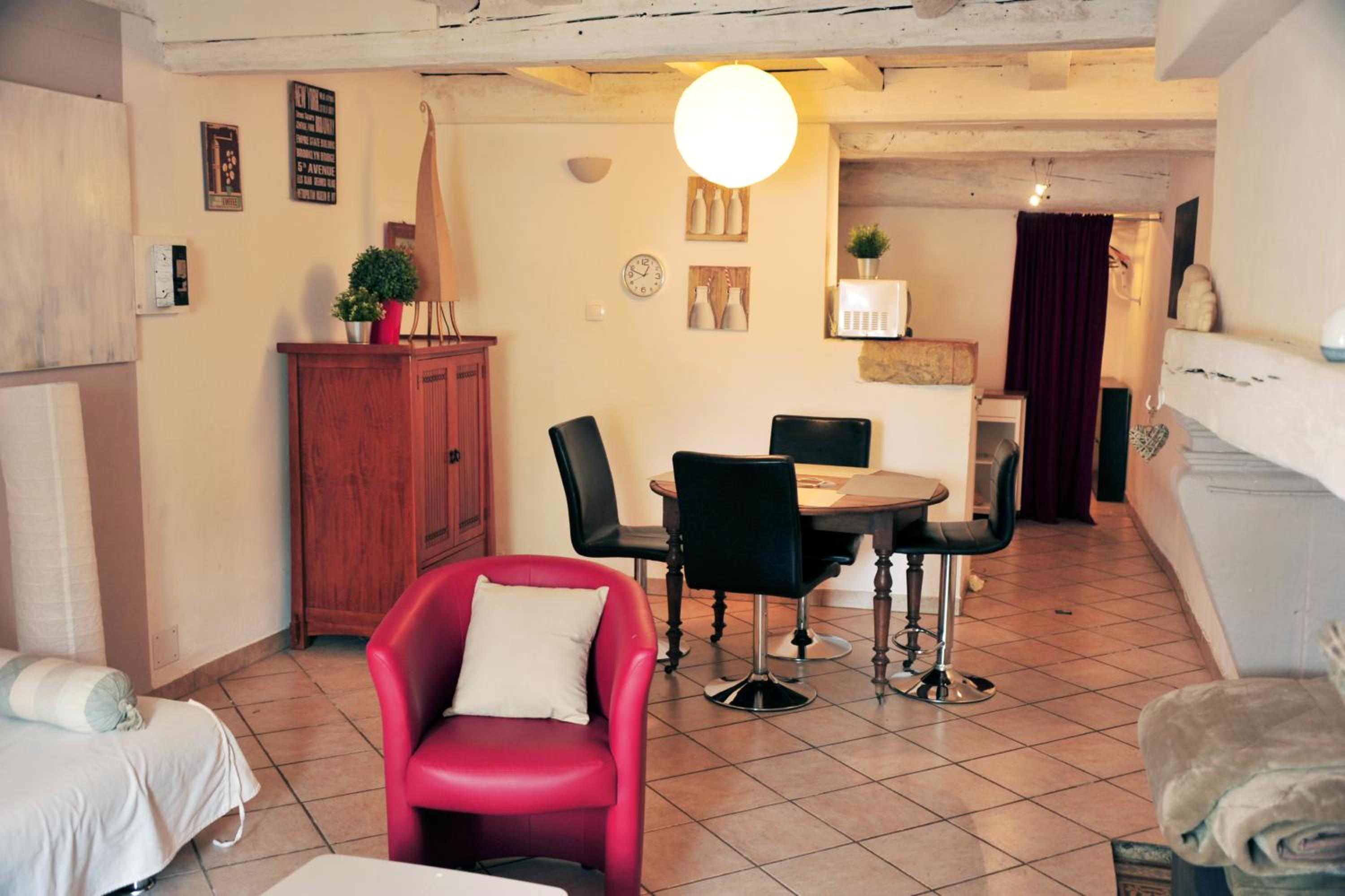 Appartement Meublé Type T2 view 4
