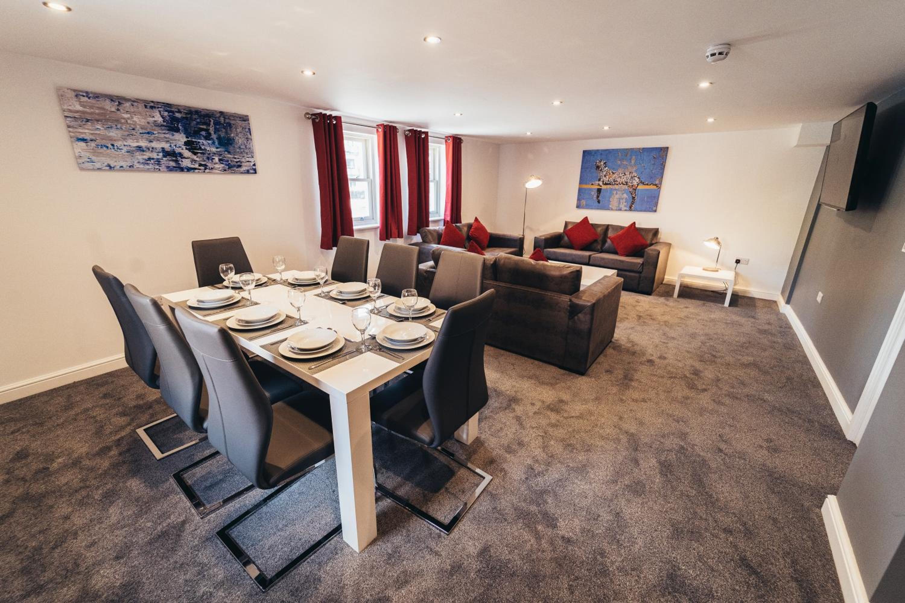 The Stay Company, Mill Street view 5
