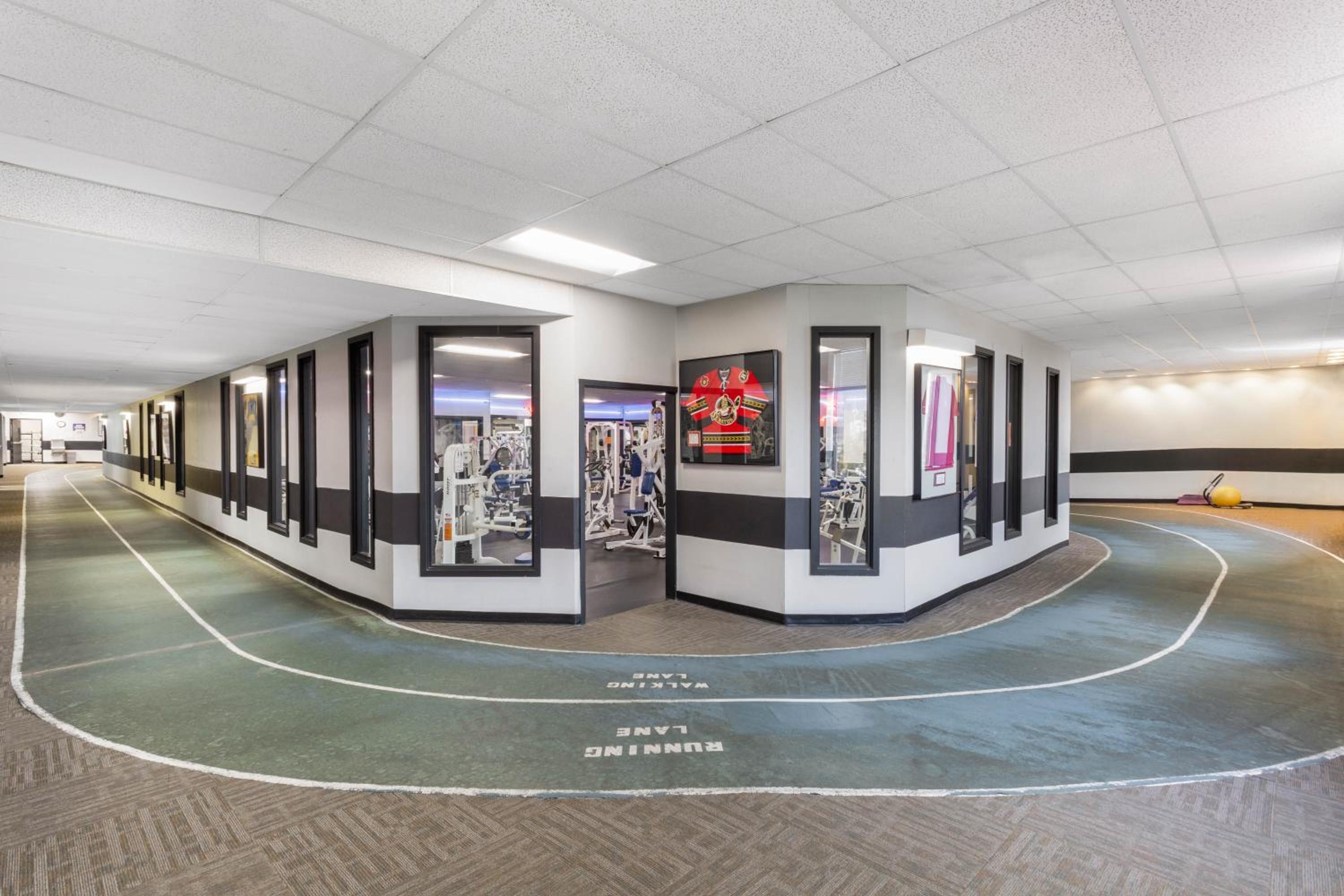Johnson City Vacations - La Quinta Inn by Wyndham Binghamton - Johnson City - Property Image 28