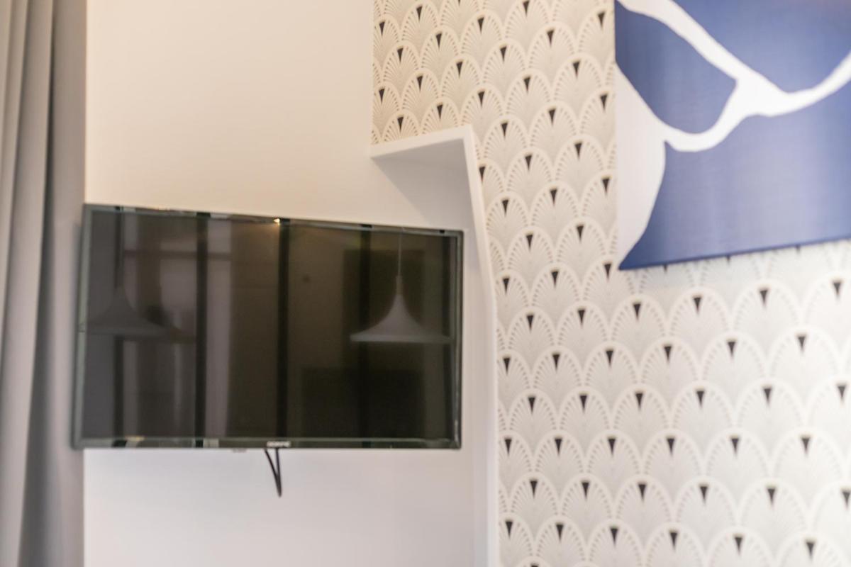 hotel reception