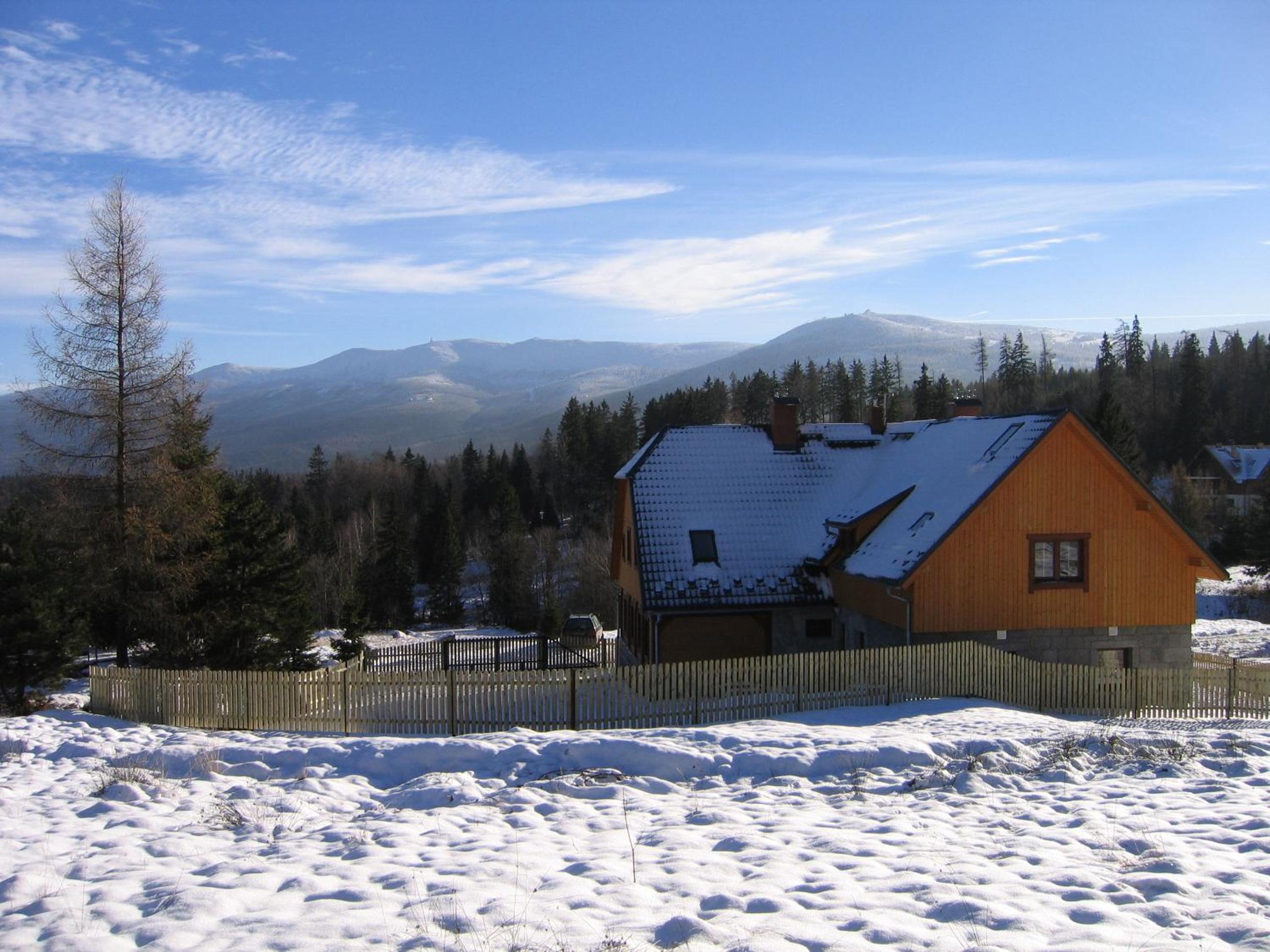 Photo 9