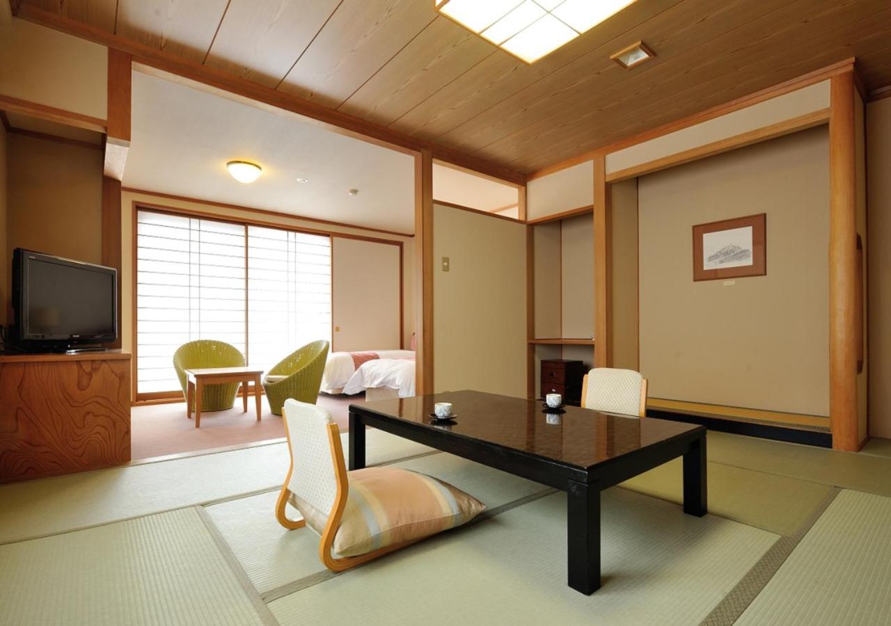 Uematsuya
