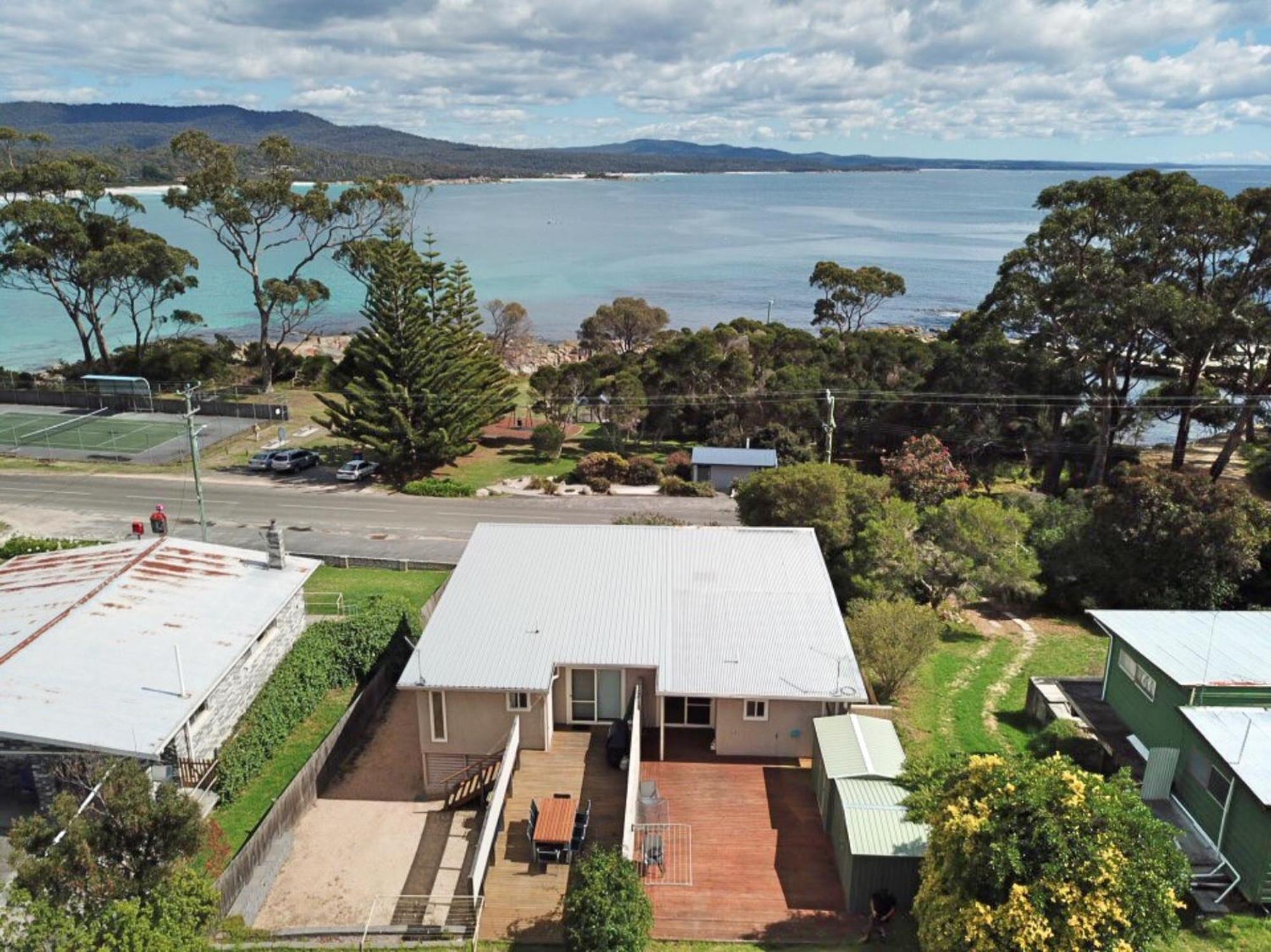 Seaview Apartment view 2