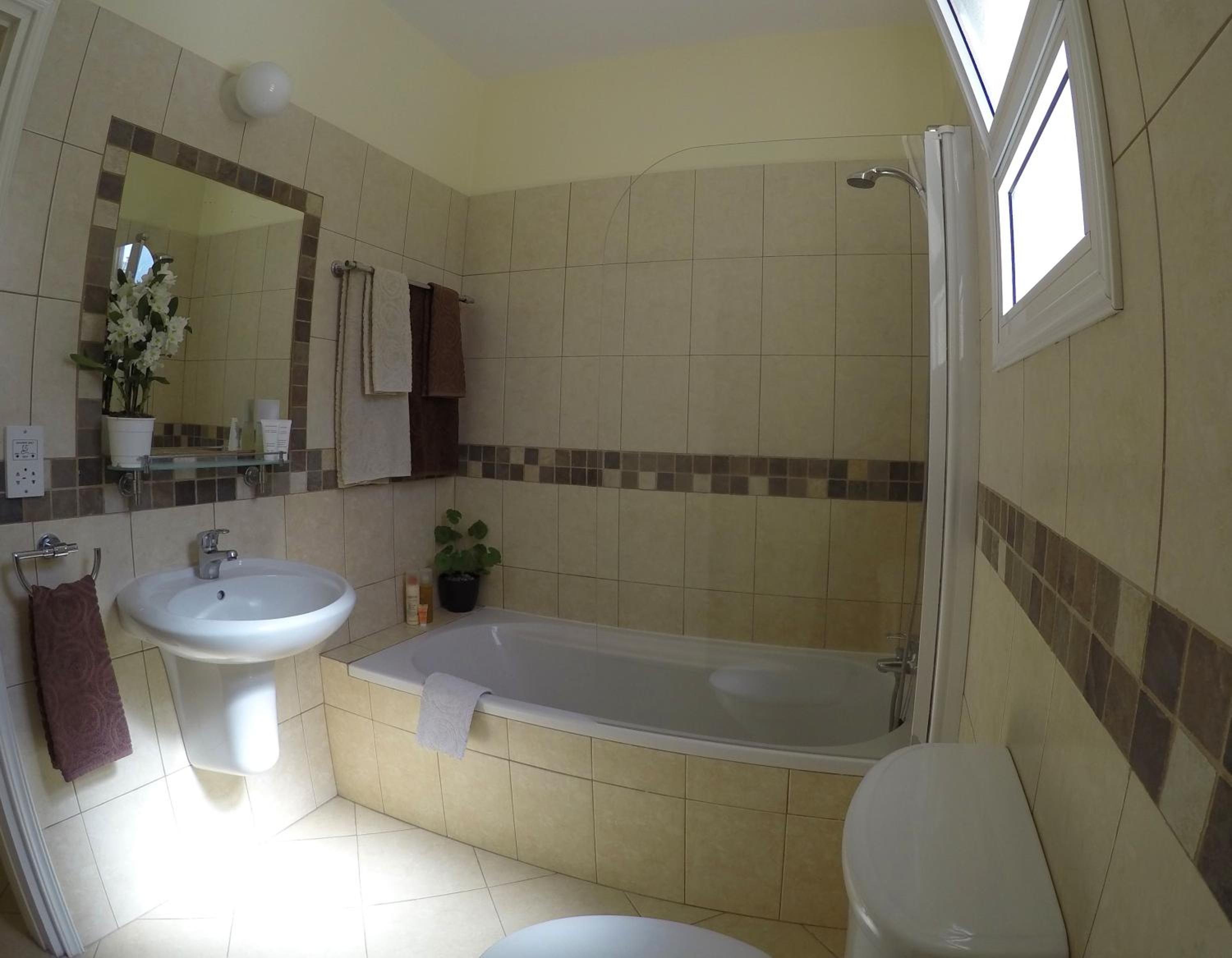 Photo 37