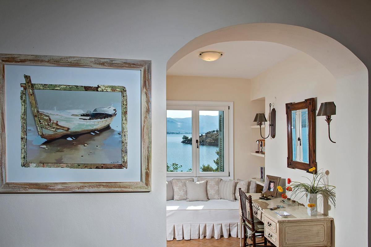 Unique Villa on the Island of Poros view 3