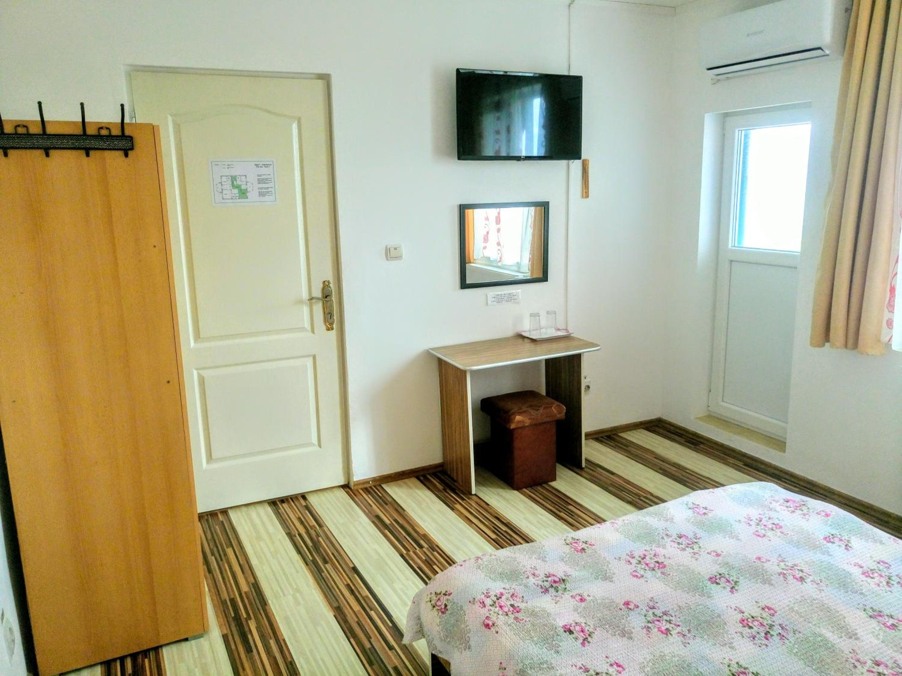 Teo Guest Rooms view 5