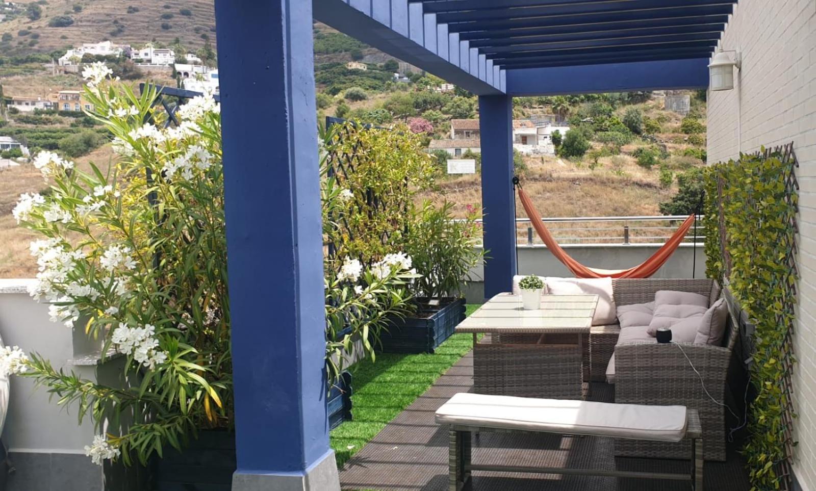 Ático 90m de terraza, jacuzzi privado y cargador de coche eléctrico en Cabria, Almuñecar photo 2