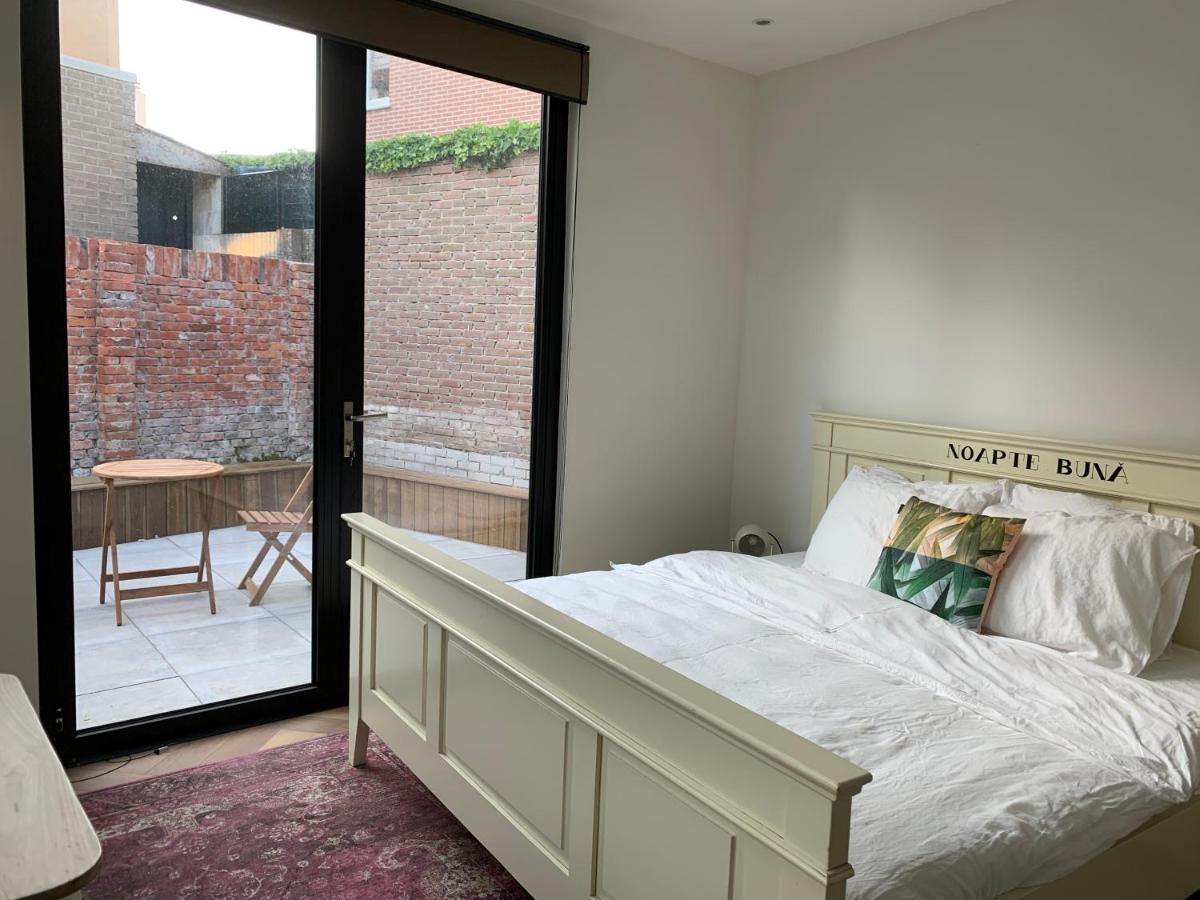 Charming private guesthouse Air by the Beach view 5