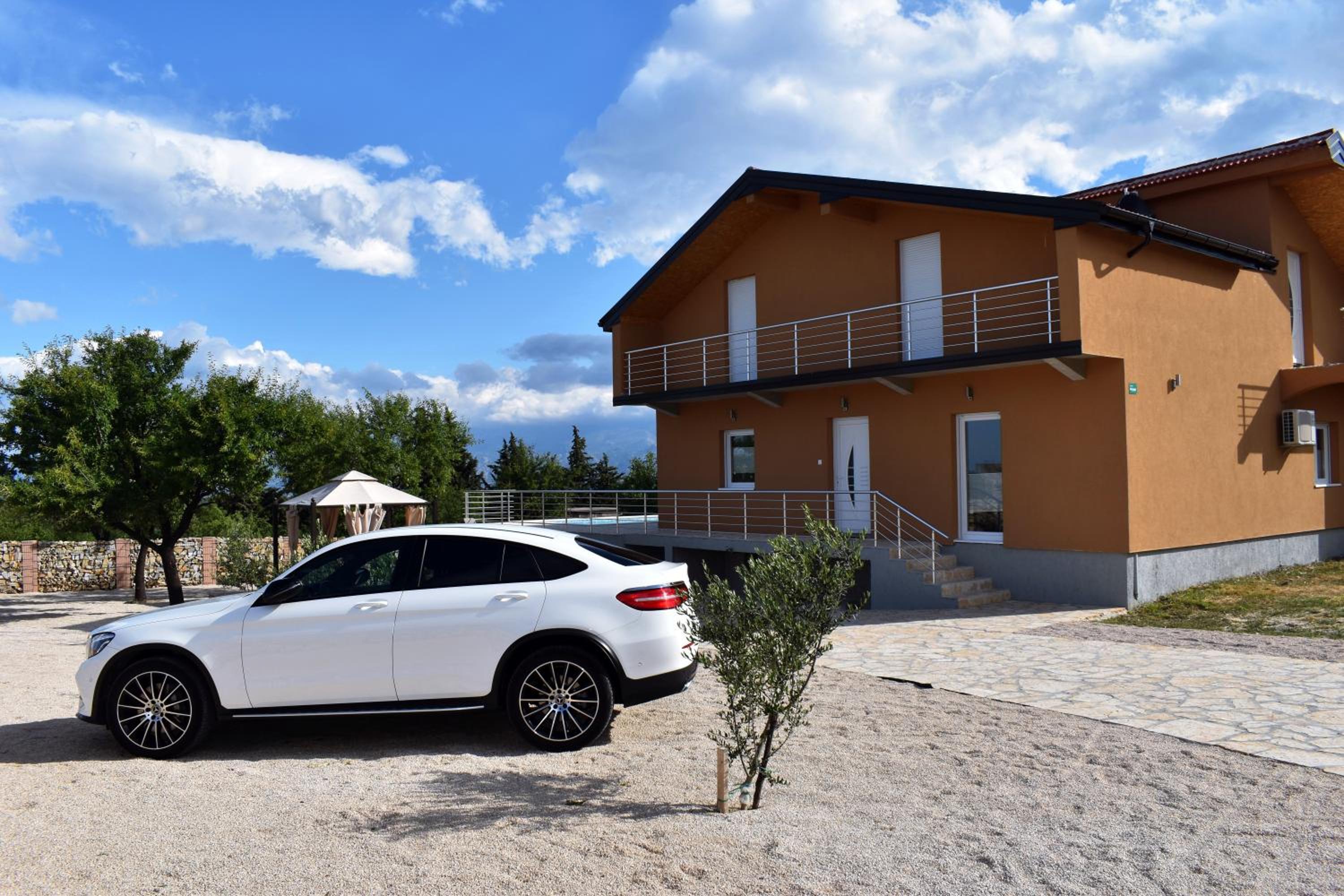 Photo 61