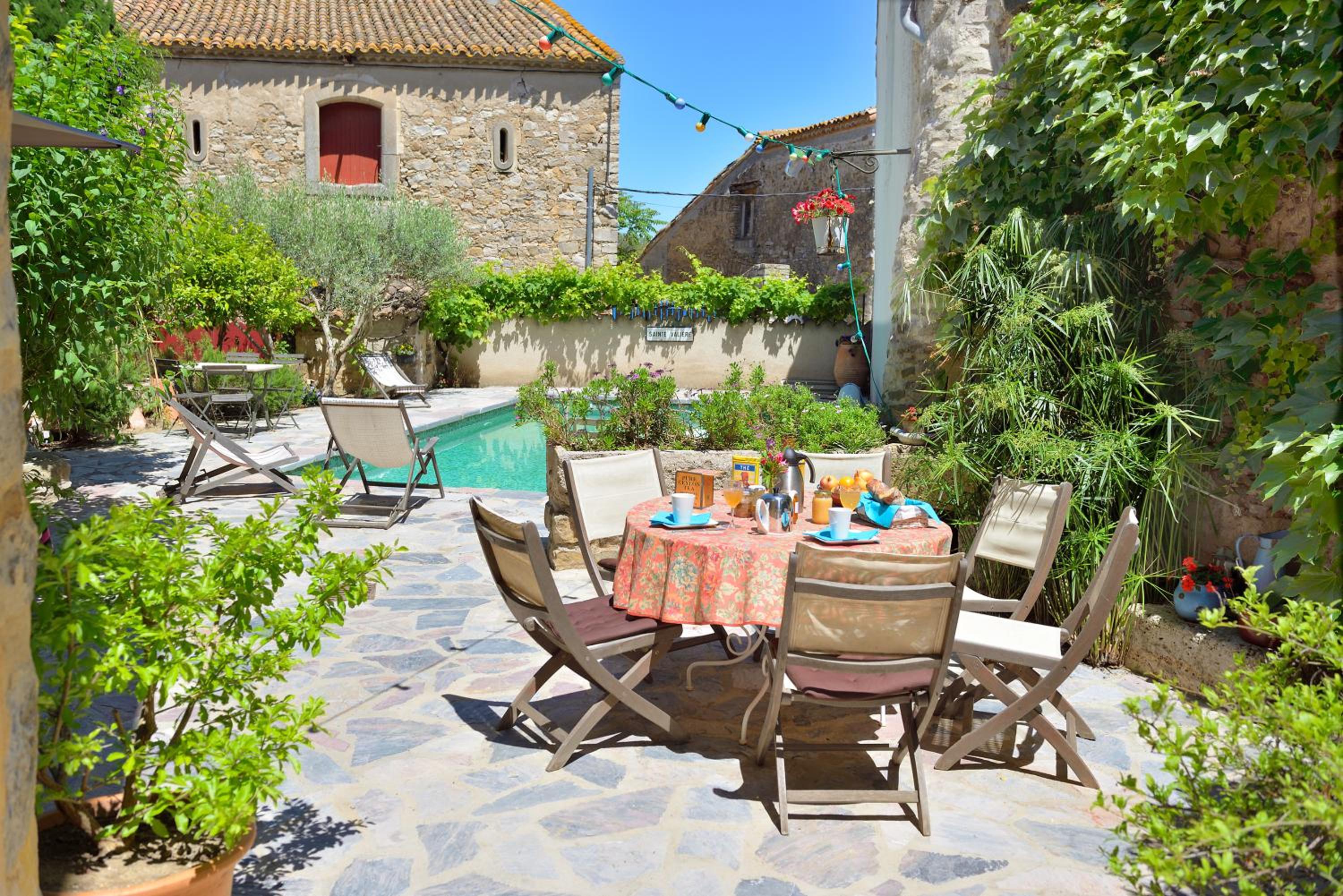 Le village-hôtes view 5
