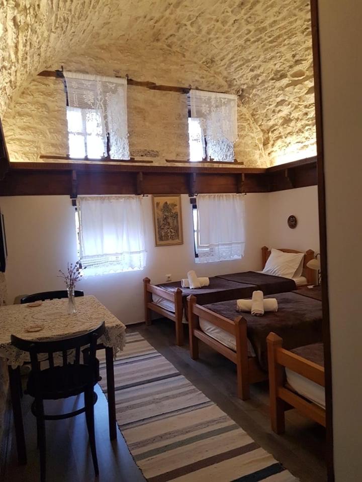 Konaku Guest house