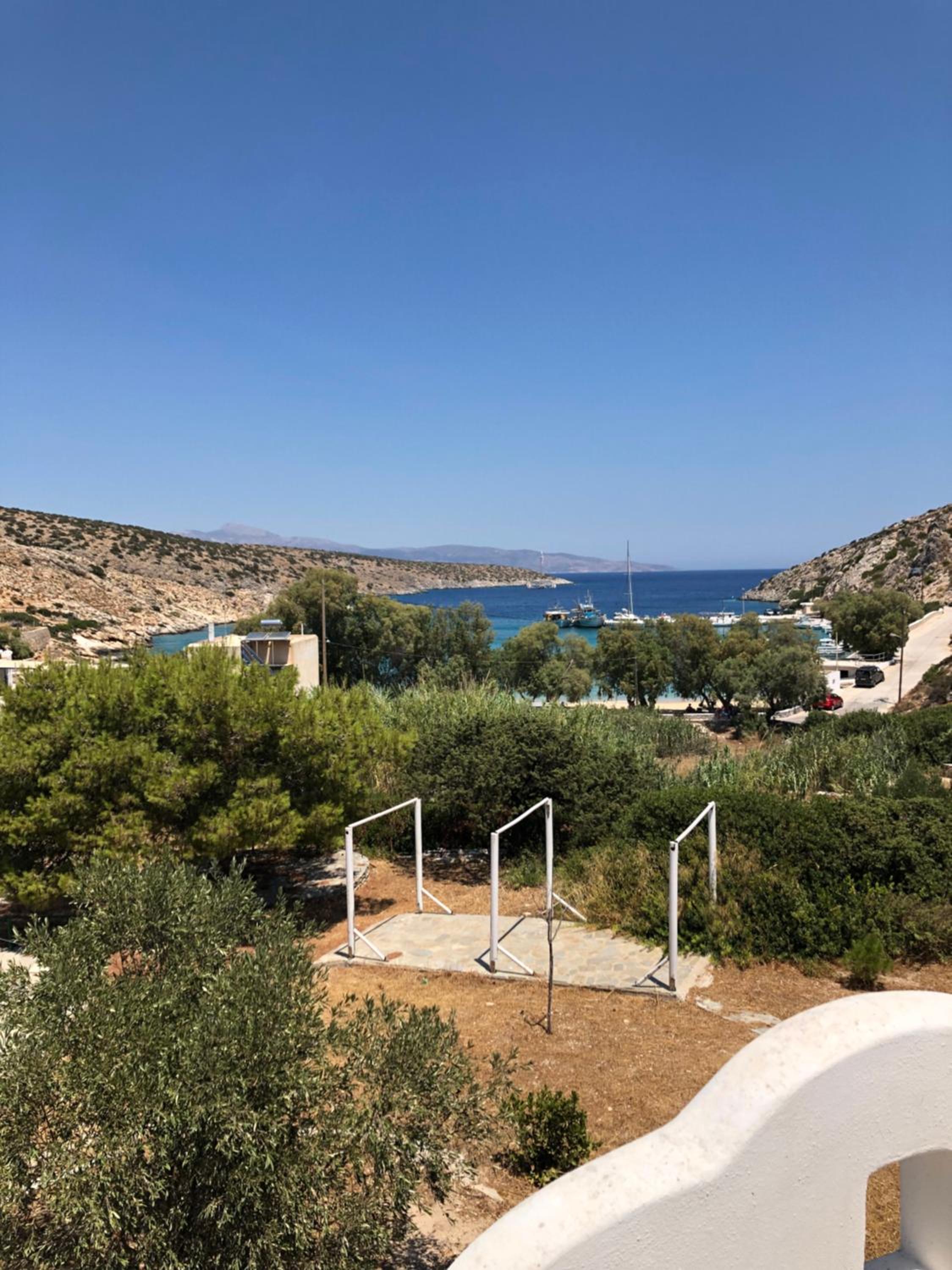 ARAΖΩ villa - irakleia view 3