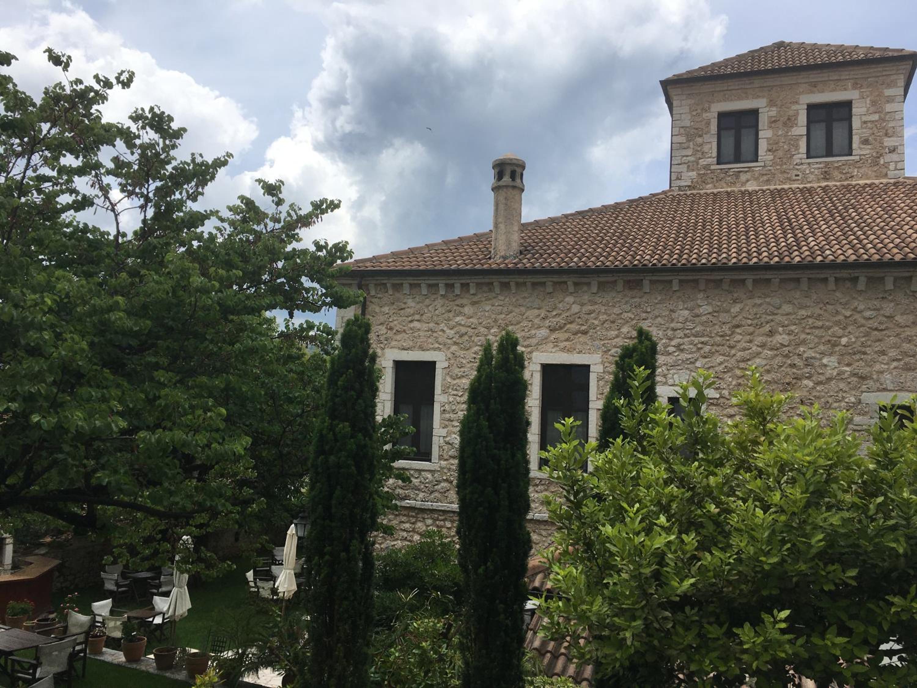 Photo 43