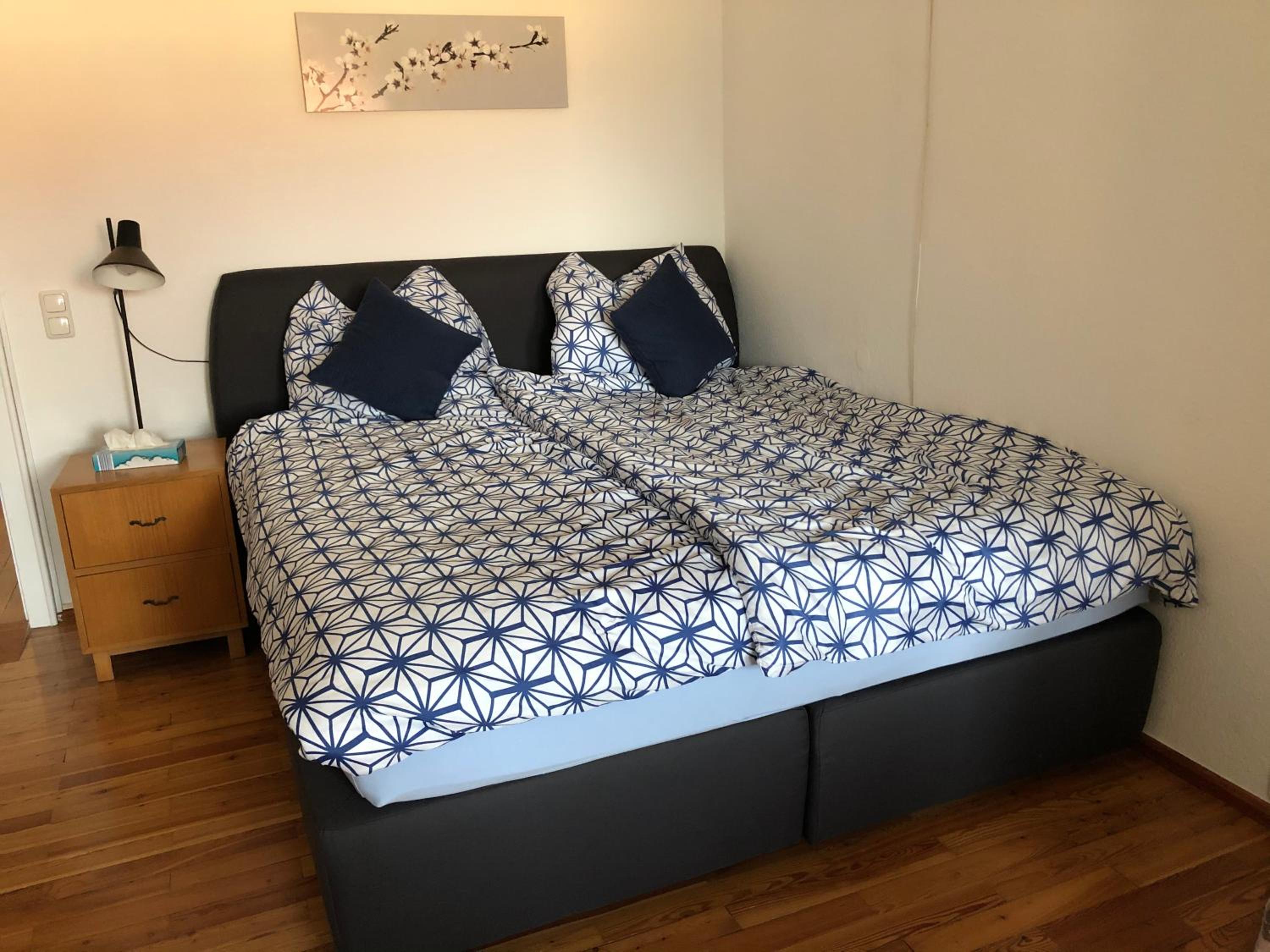 Ferienwohnungen & Apartments Heintz - Ihre Unterkunft am Marktplatz in Bad Königshofen