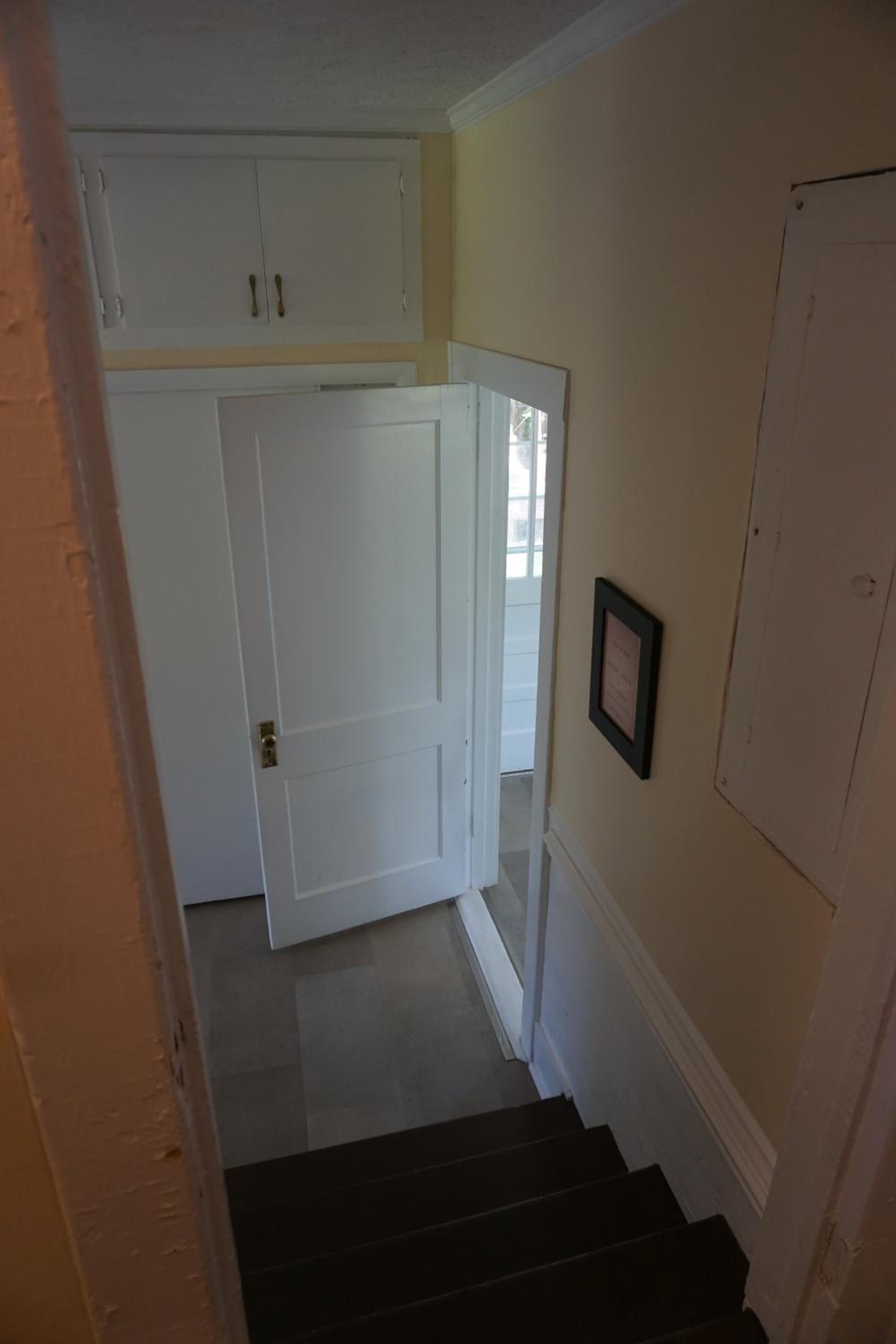 Renovated 1928 bungalow on a former asylum campus view 3