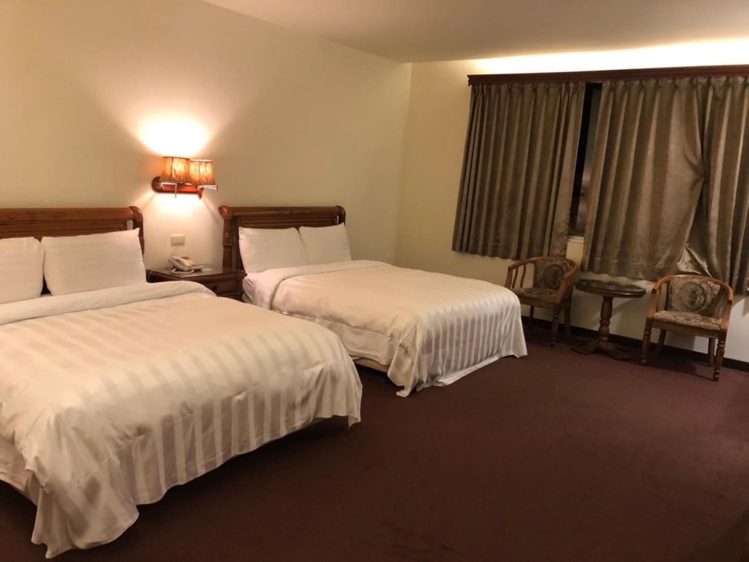 England Business Motel