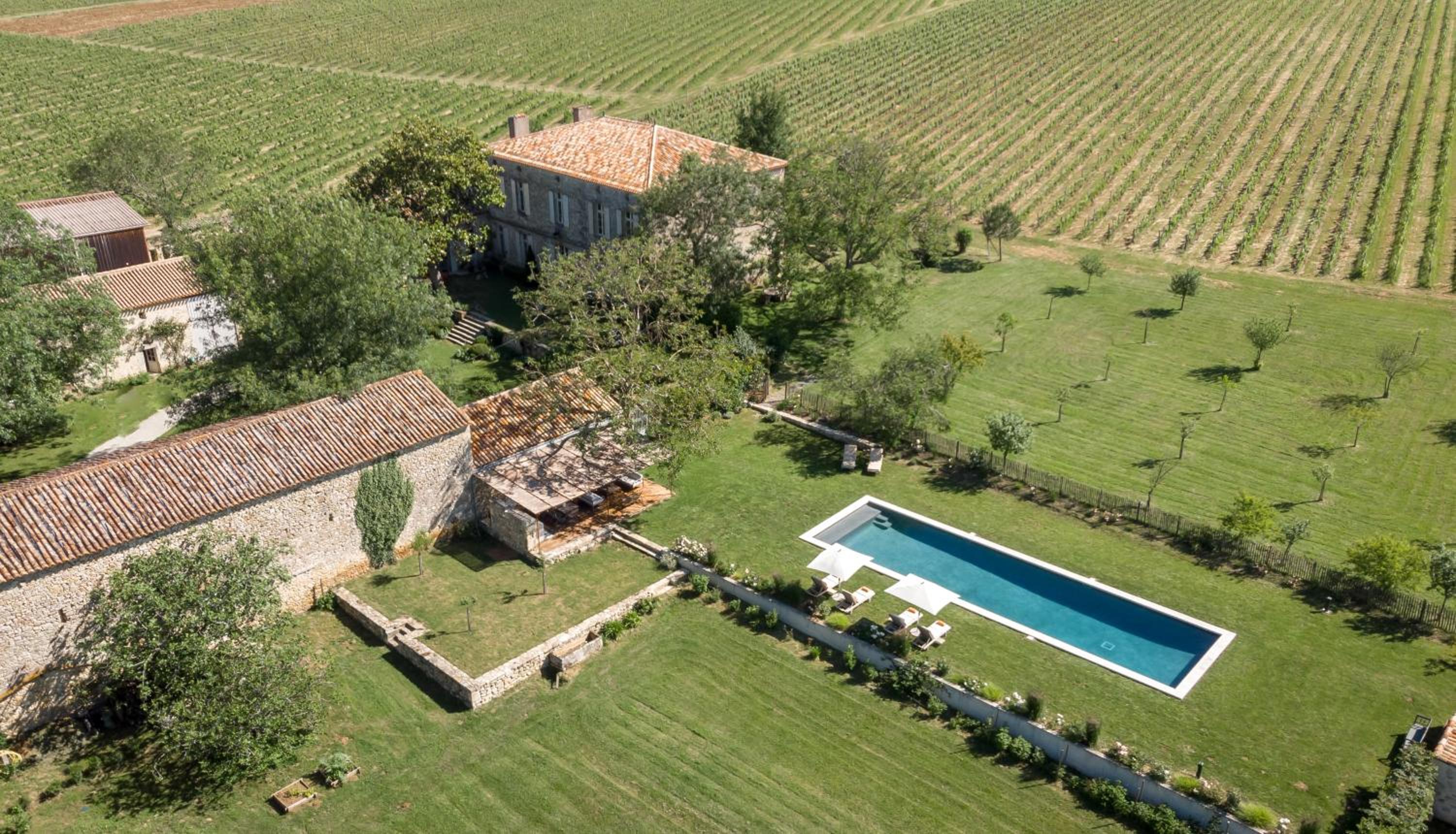 Maison Le Sèpe - Vignoble Bio et Maison d'hôtes view 2