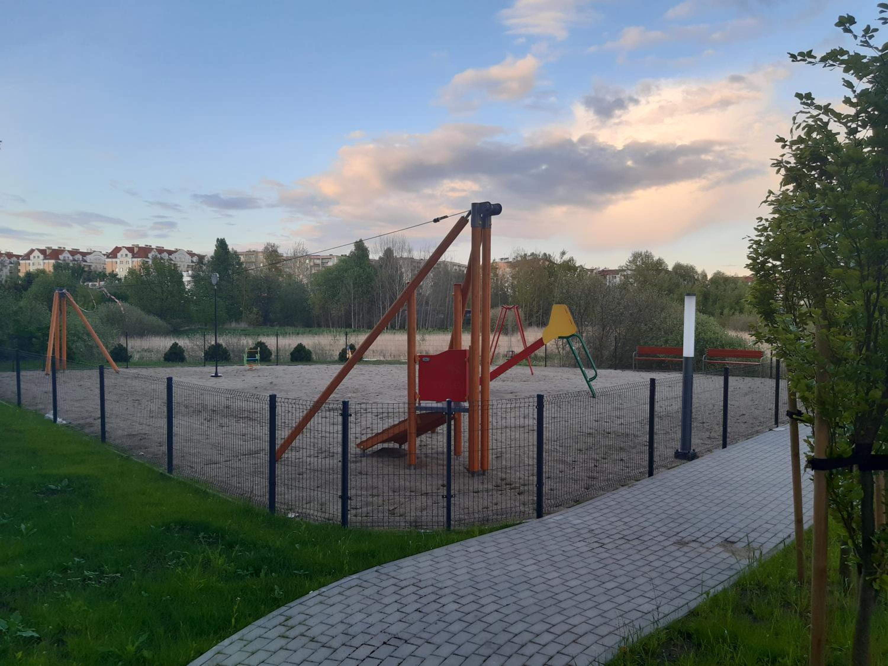 Photo 19