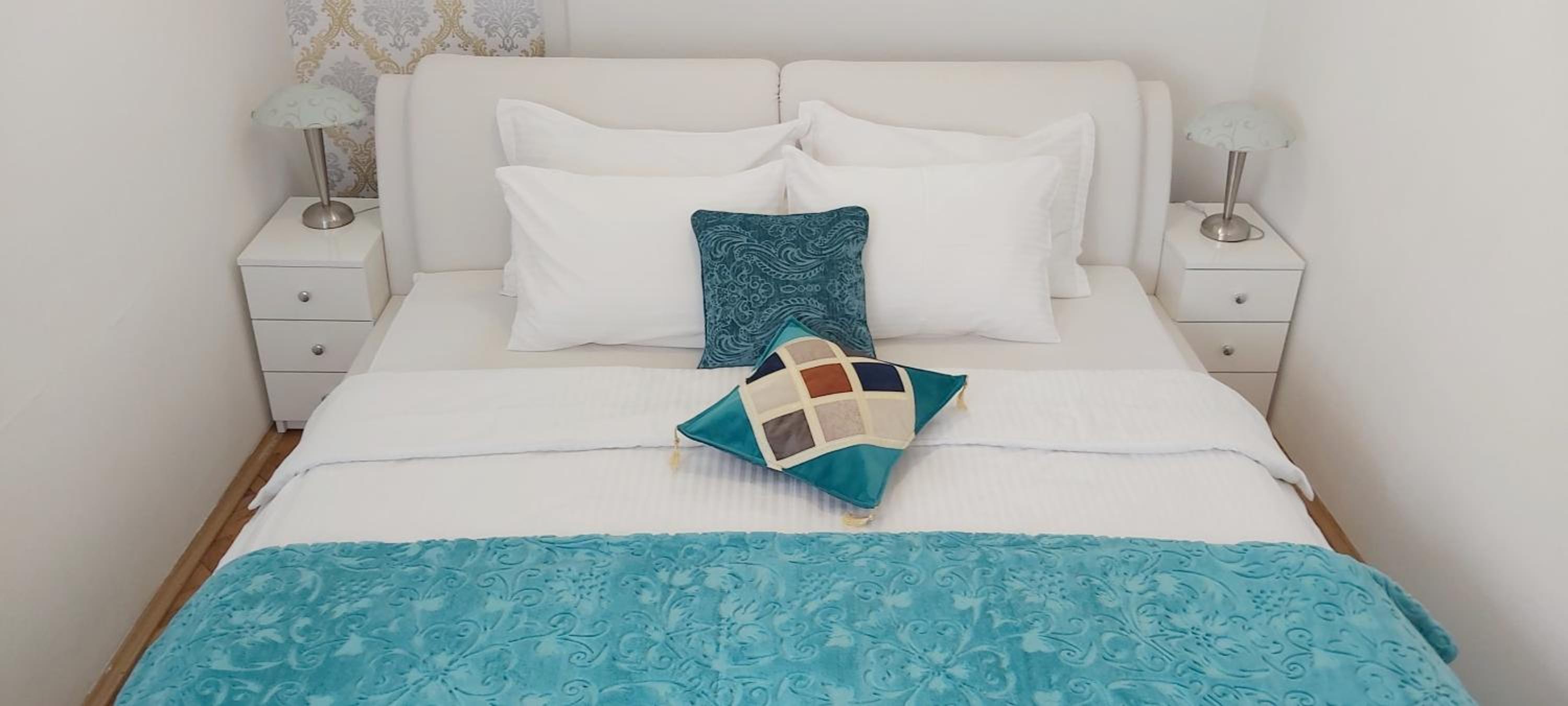 Adria Apartments and Rooms