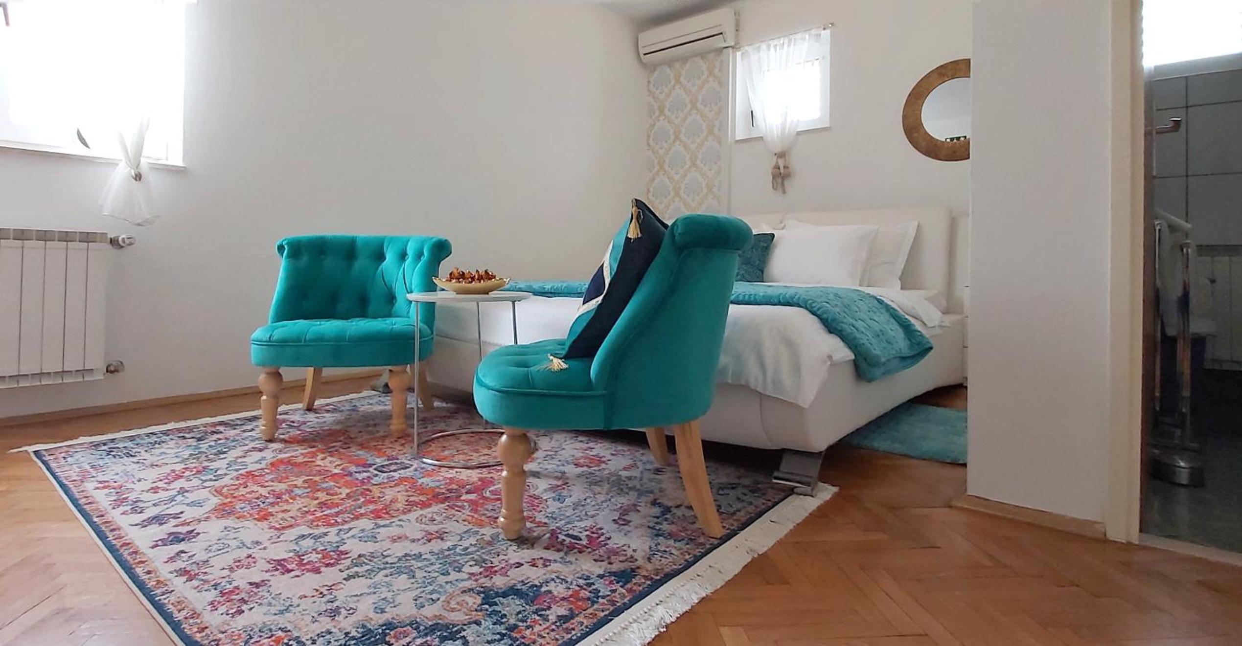 Adria Apartments and Rooms