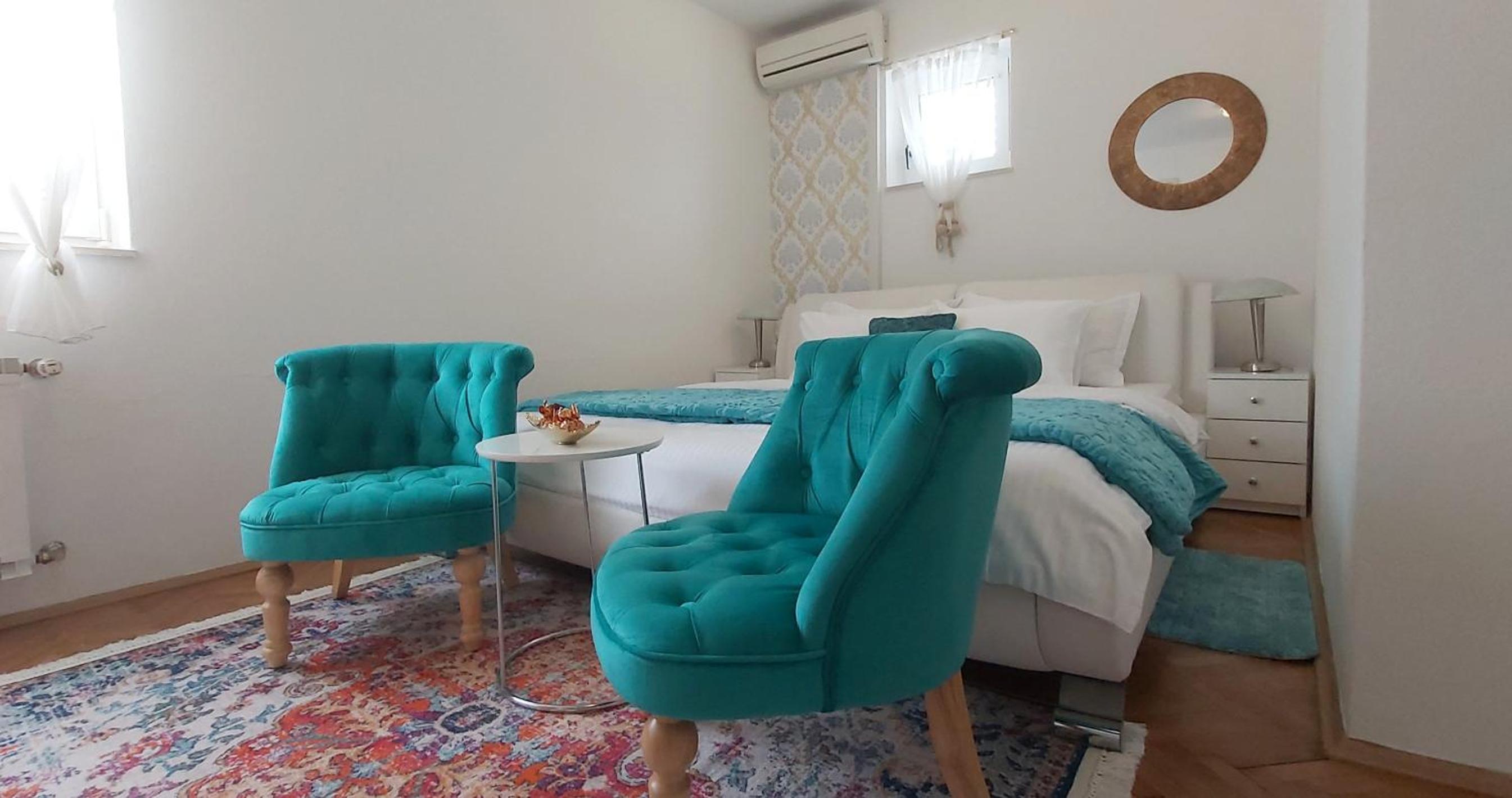 Adria Apartments and Rooms