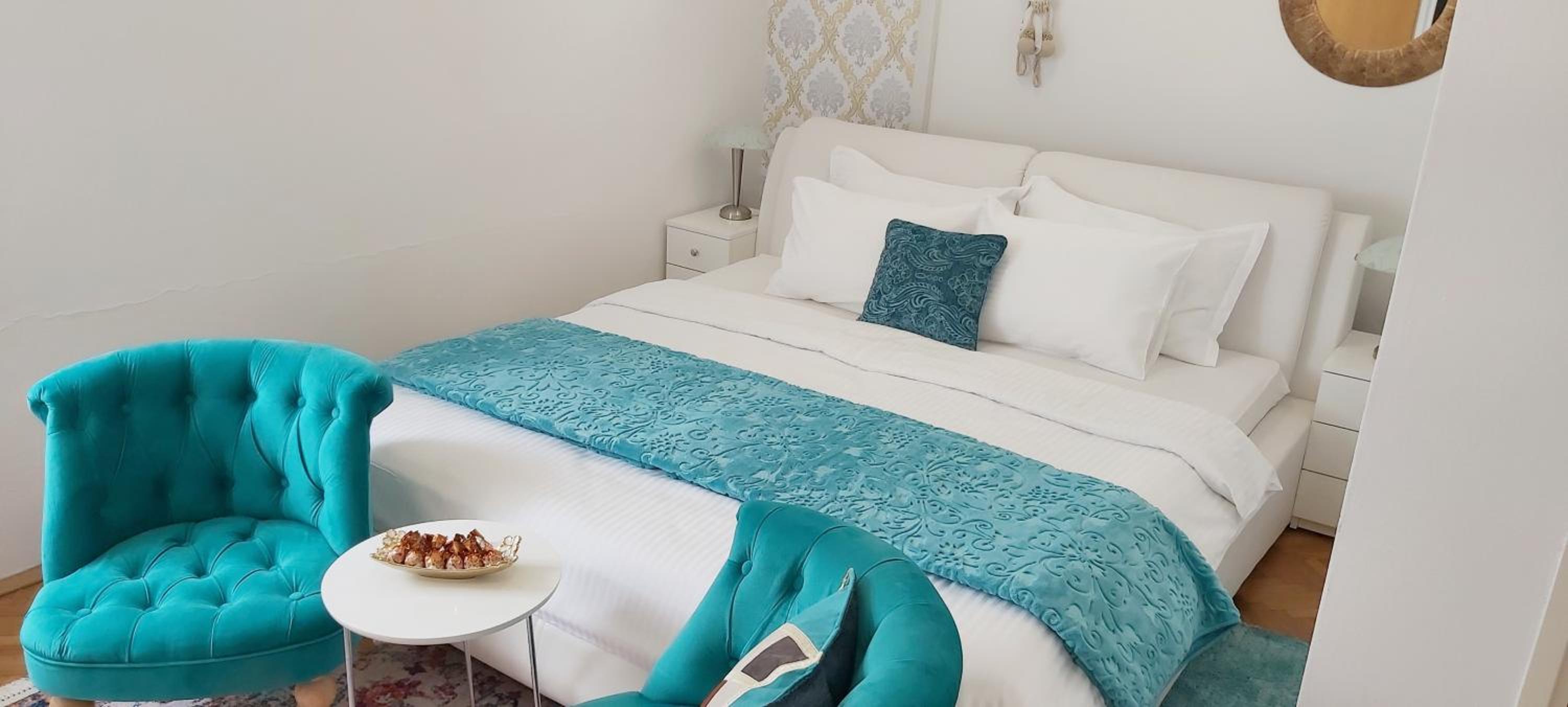 Adria Apartments and Rooms