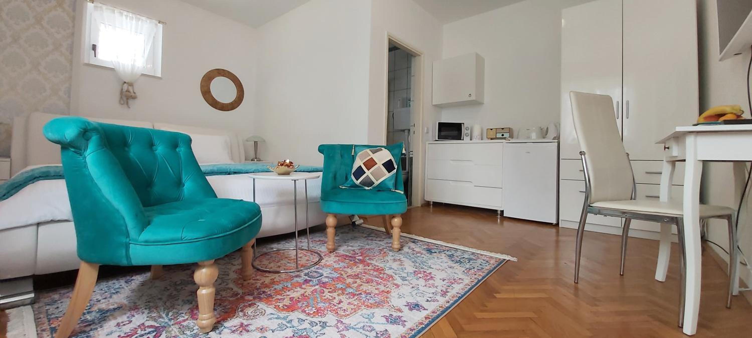 Adria Apartments and Rooms